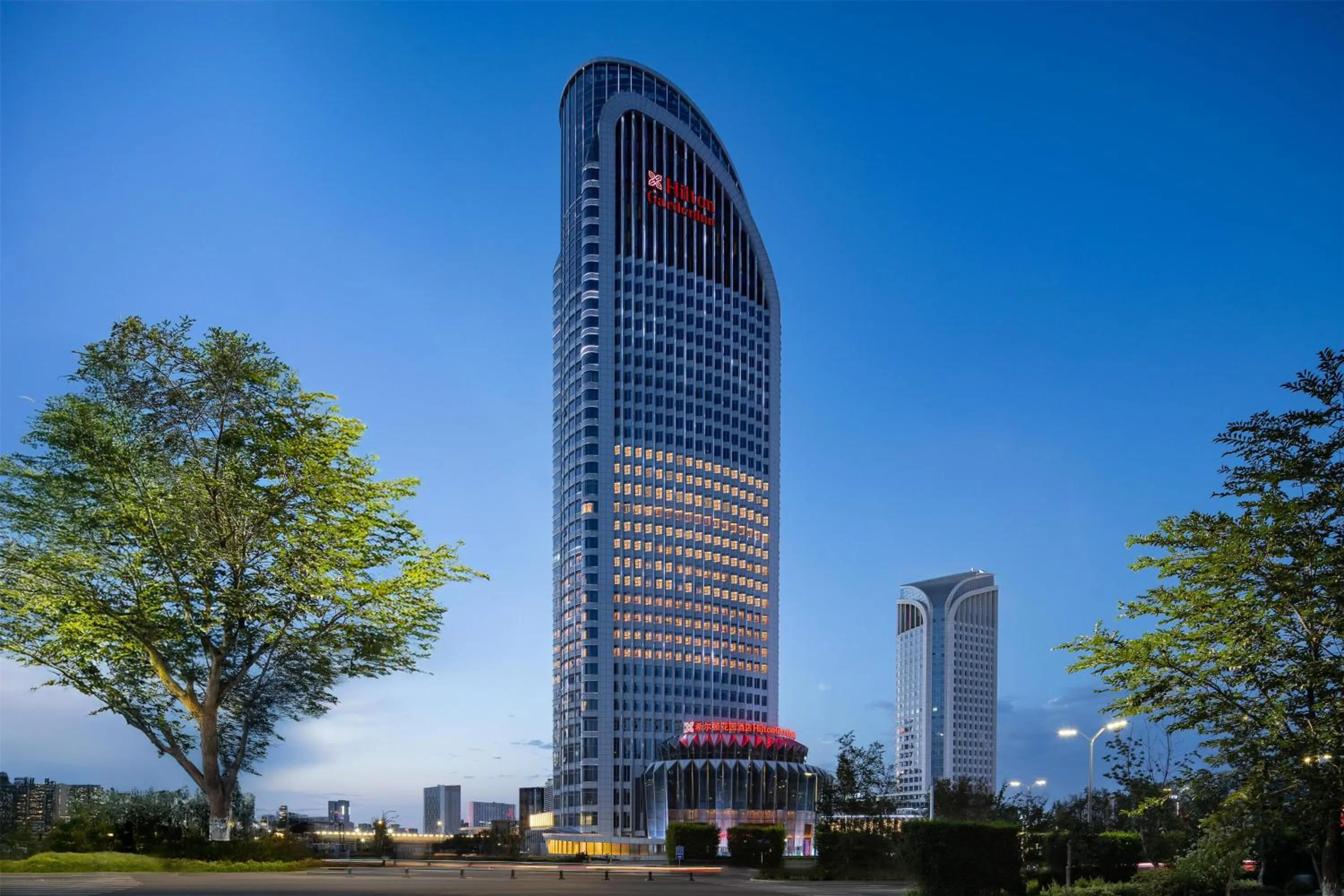 Property building in Hilton Garden Inn Urumqi Railway Station