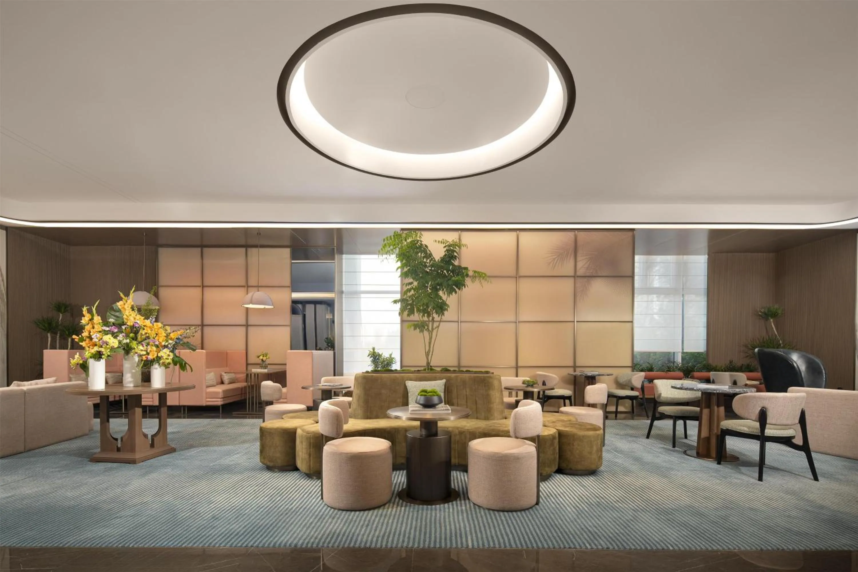 Lobby or reception in Hilton Garden Inn Urumqi Railway Station