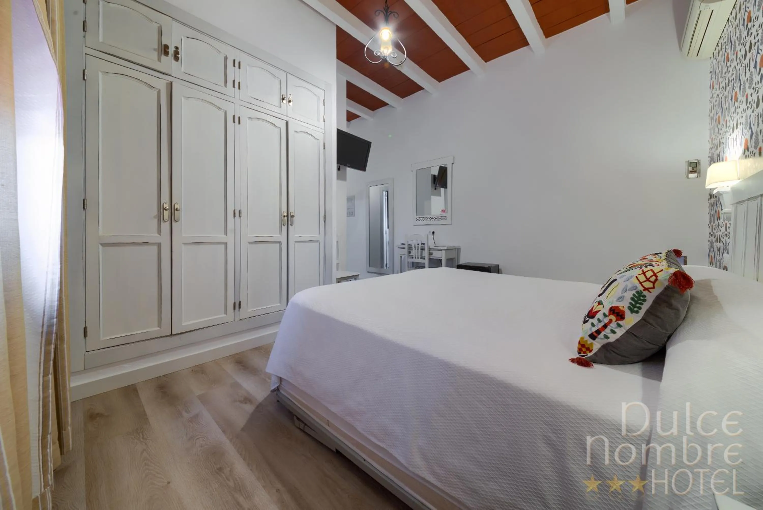 Bed in Dulce Nombre Hotel - Apartamentos