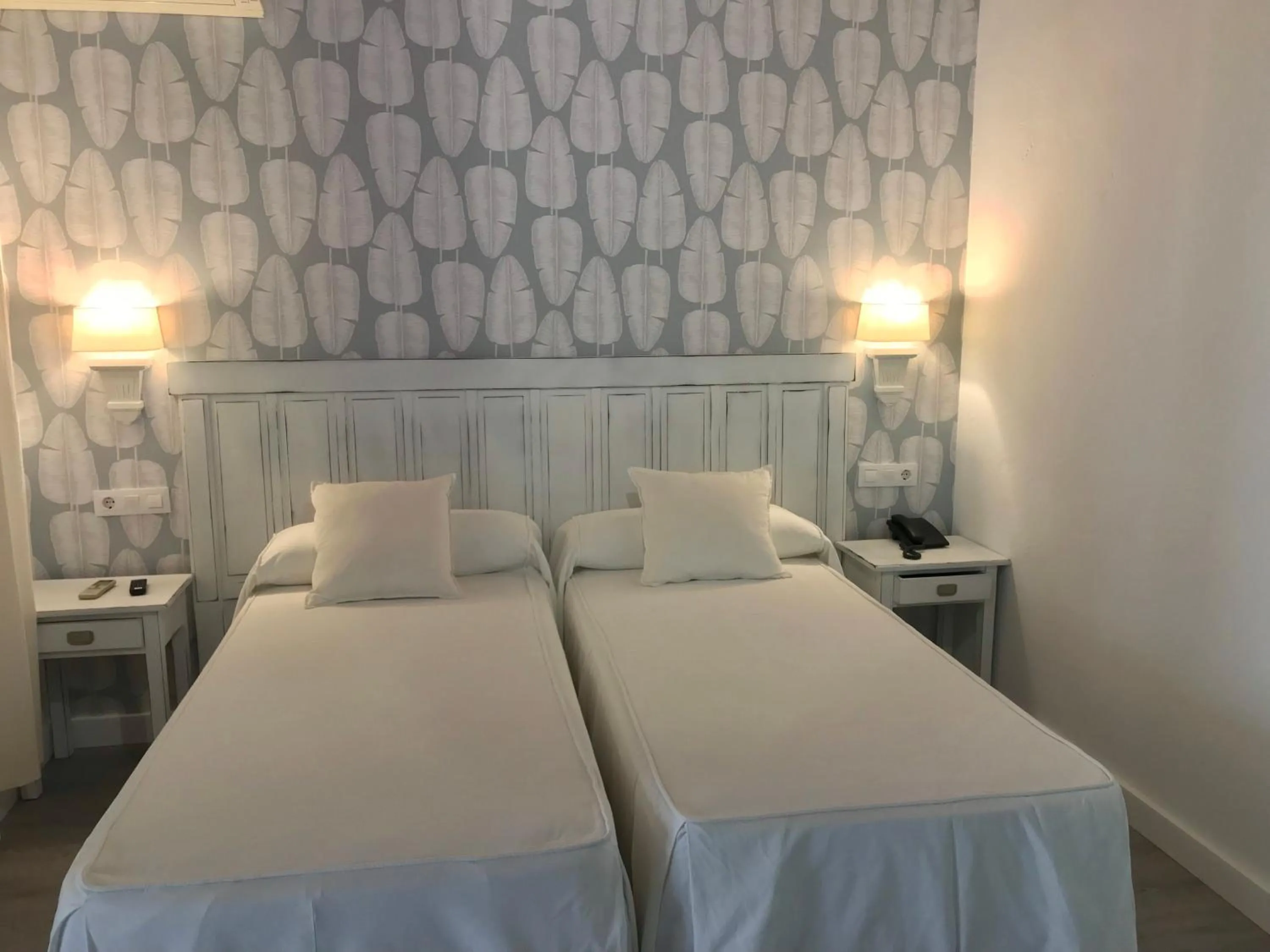 Bed in Dulce Nombre Hotel - Apartamentos