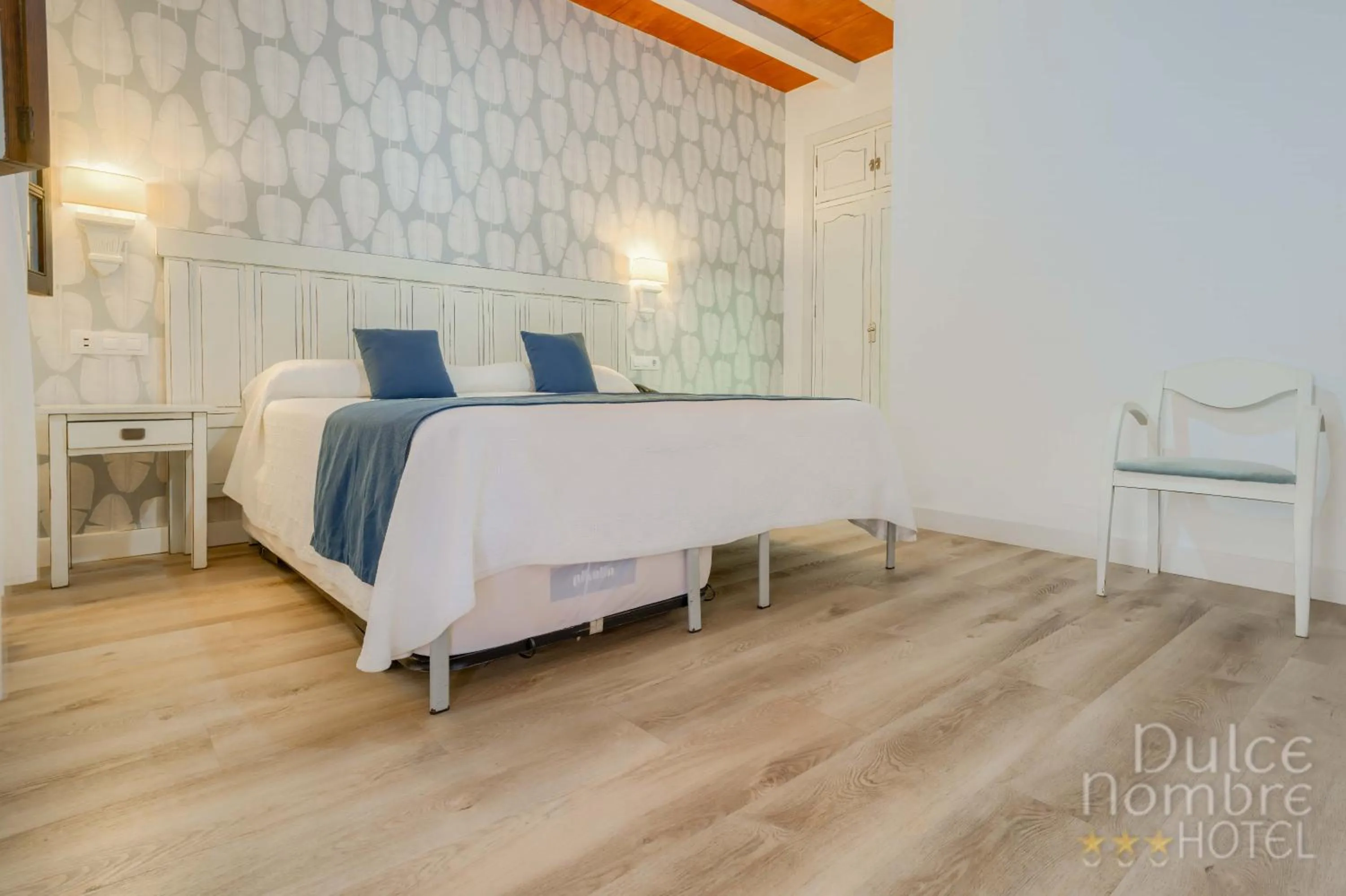 Bed in Dulce Nombre Hotel - Apartamentos