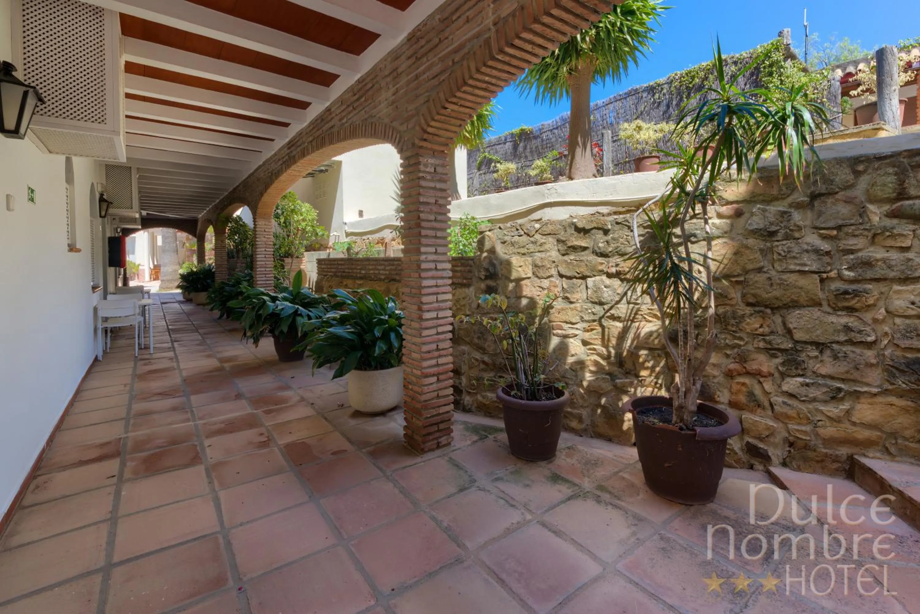 Patio in Dulce Nombre Hotel - Apartamentos
