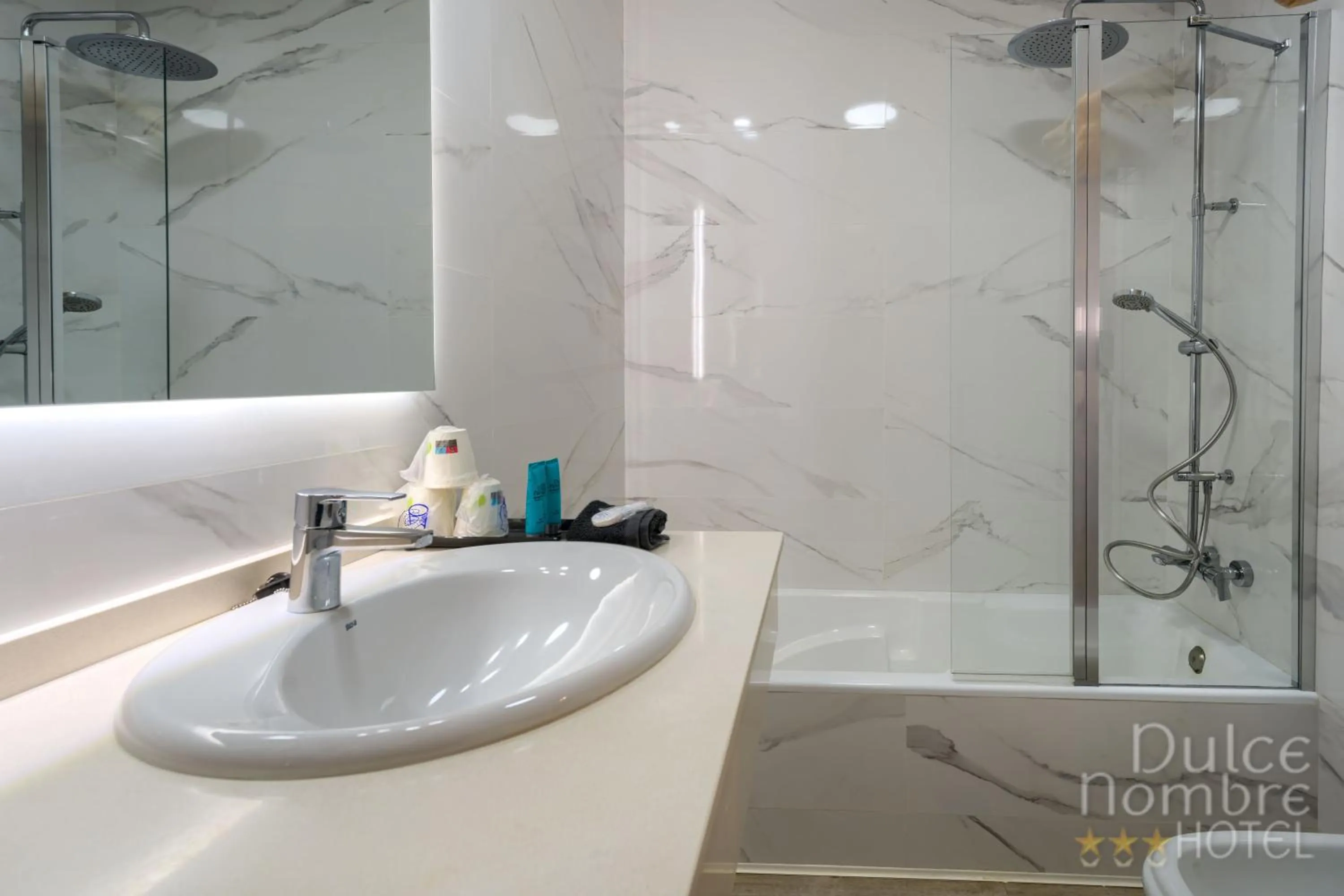 Bathroom in Dulce Nombre Hotel - Apartamentos
