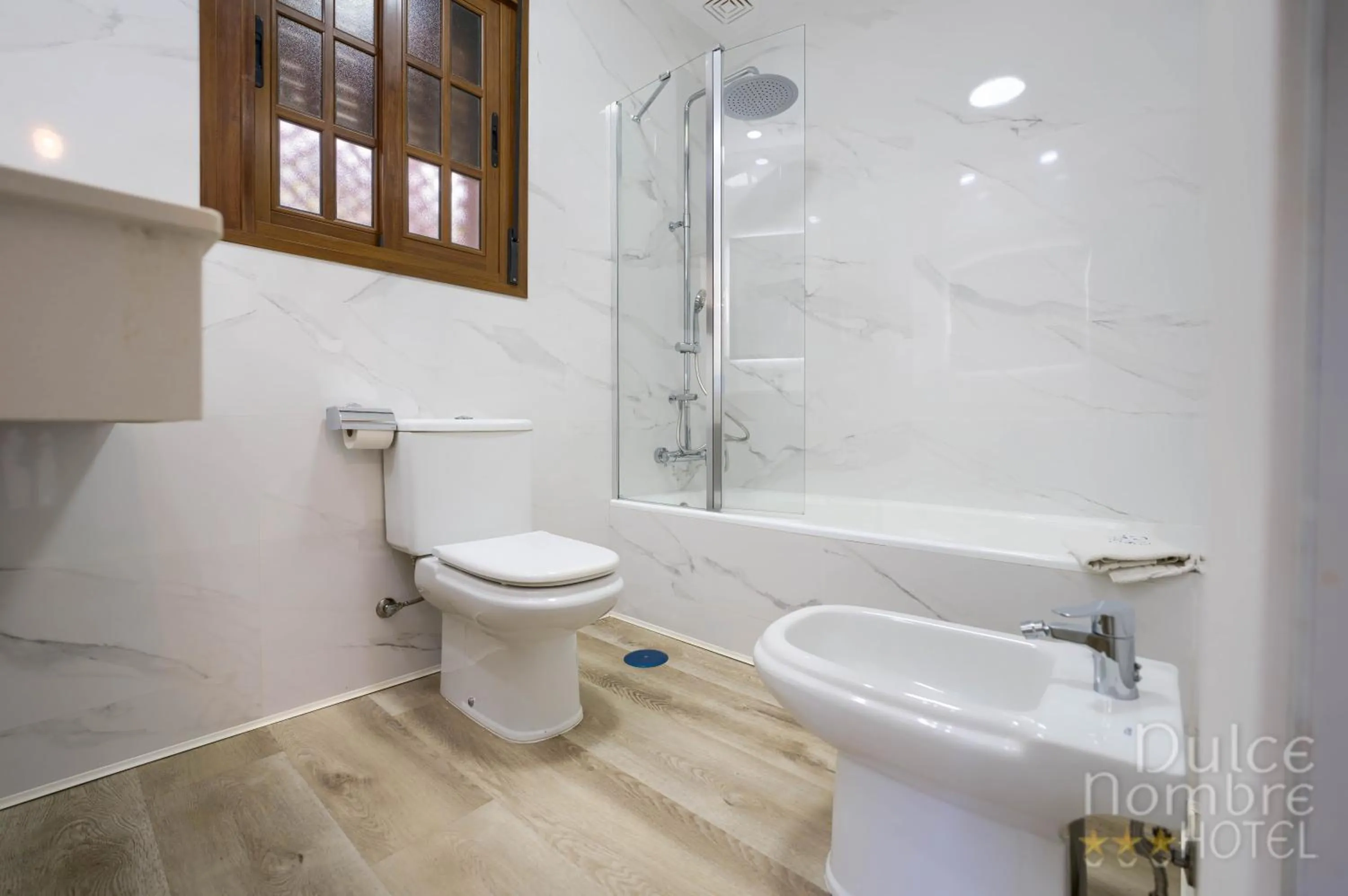 Bathroom in Dulce Nombre Hotel - Apartamentos
