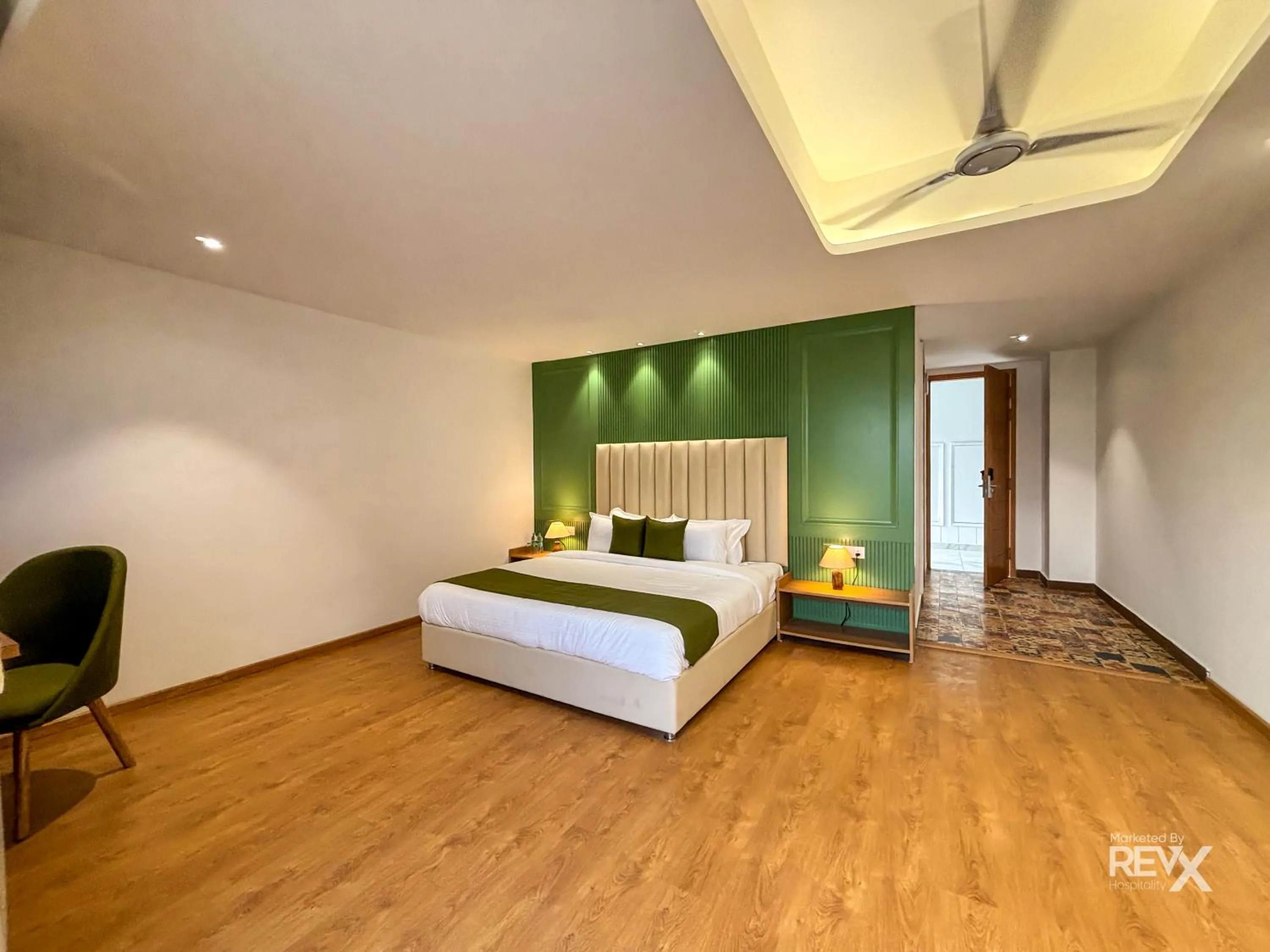 Bed in Oak Leaf Hotel