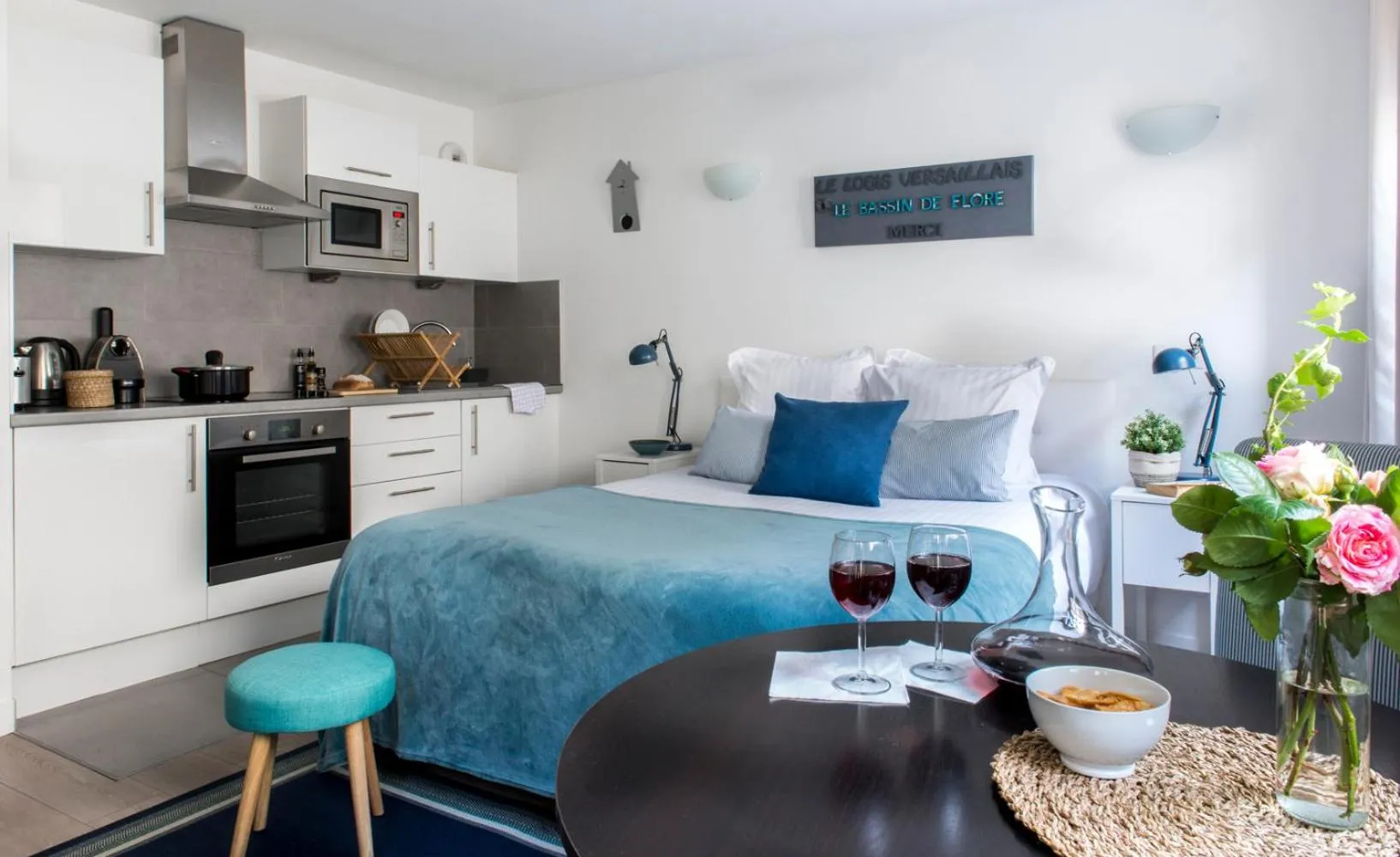 Bed in Appartements - Le Logis Versaillais