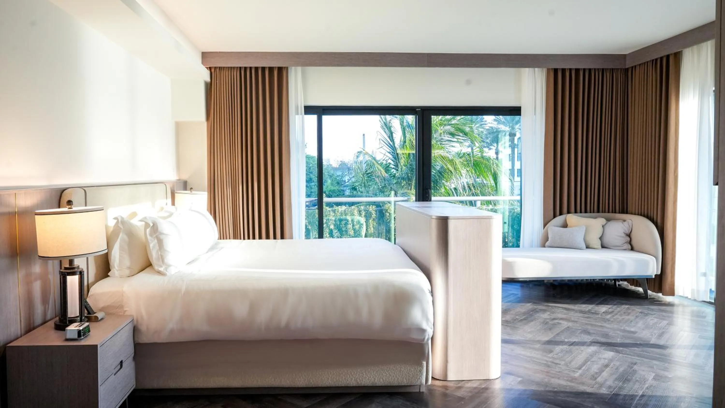 Bed in Barley House Hotel, Trademark Collection by Wyndham