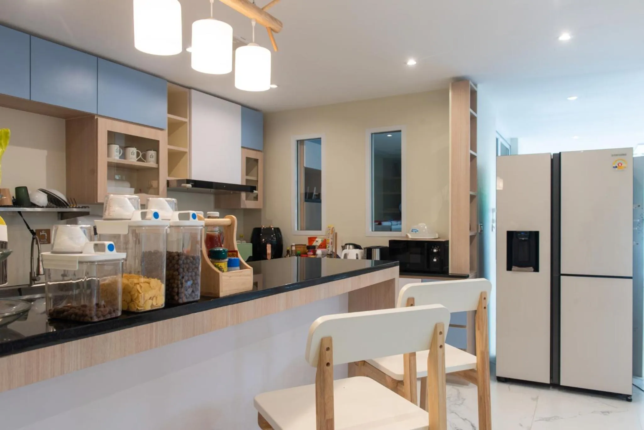 Kitchen or kitchenette in Shizuka House - 500 m walk to BTS Phrom Phong