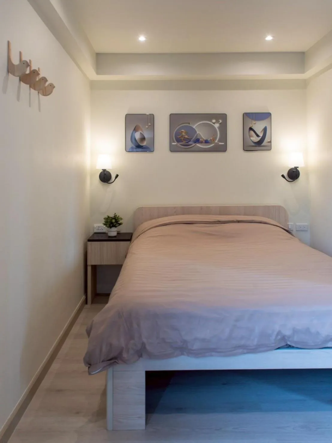 Bed in Shizuka House - 500 m walk to BTS Phrom Phong