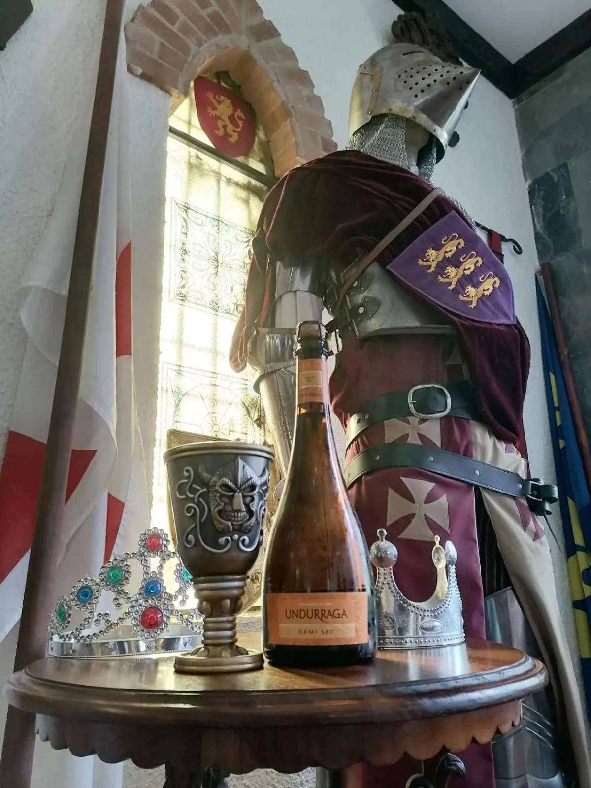 Seating area in Castillo Medieval