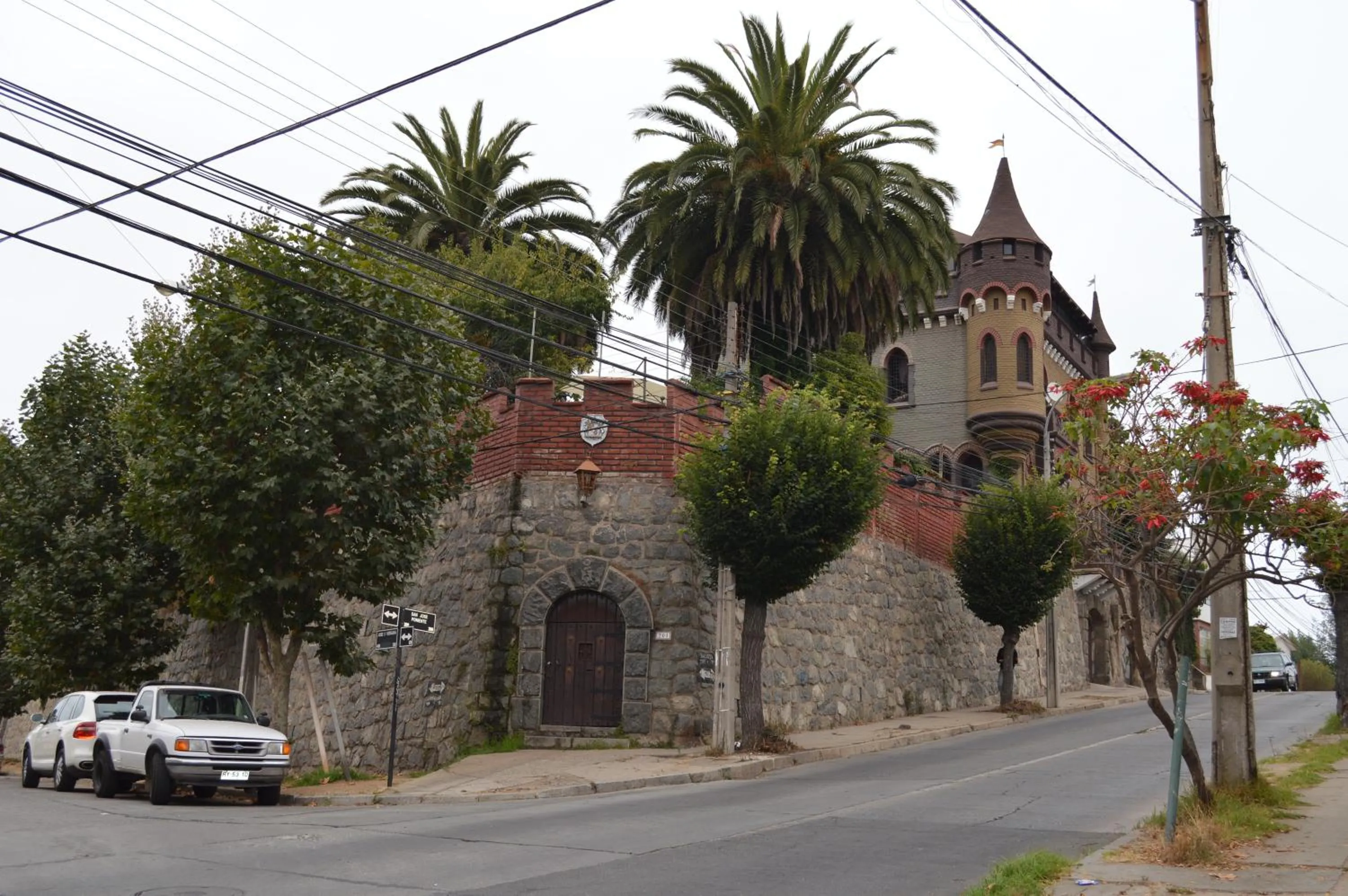 Facade/entrance in Castillo Medieval