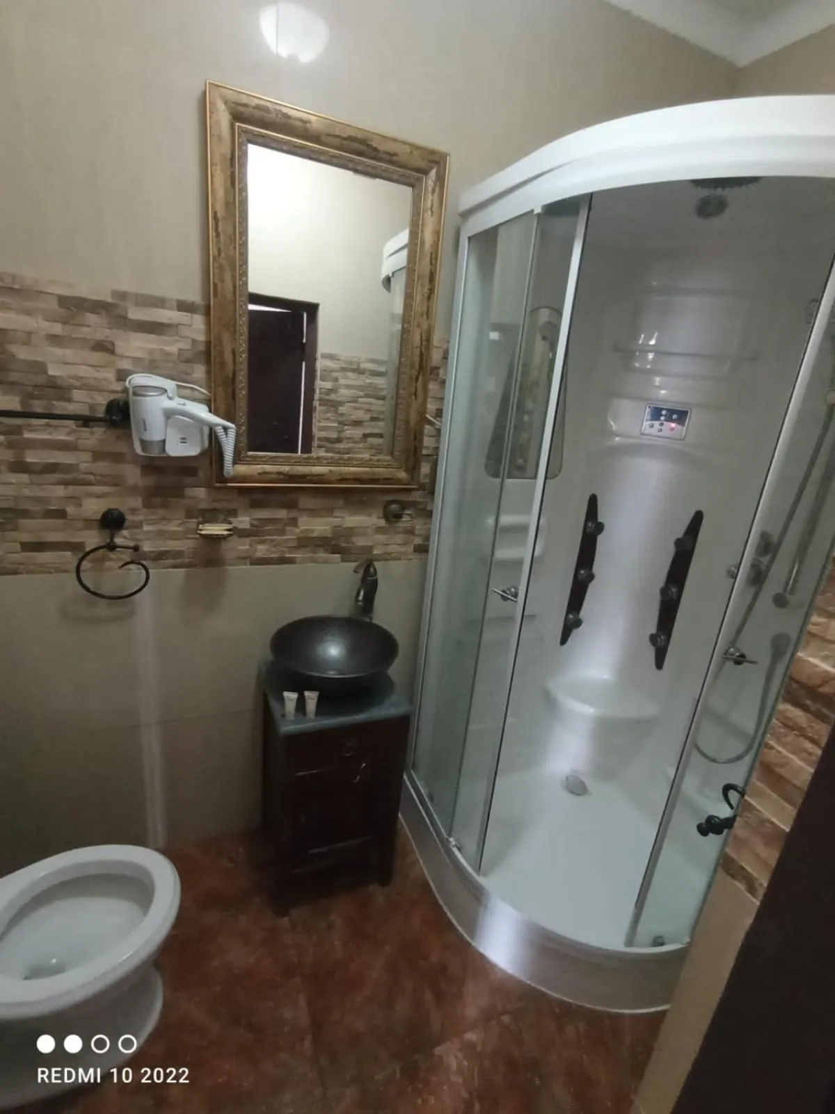 Shower in Castillo Medieval