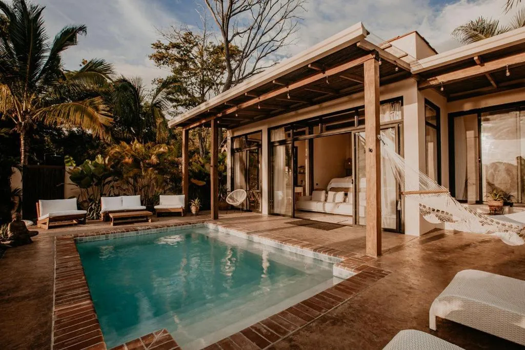 Swimming pool in Sansara Surf Yoga & Resort