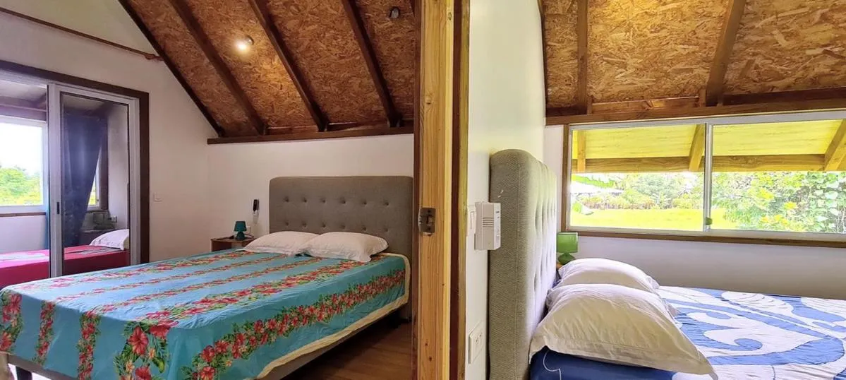 Bed in Pension Les Trois Cascades