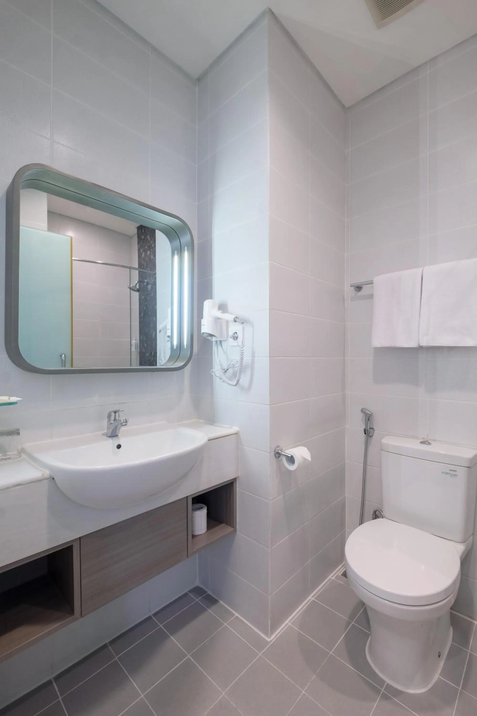 Zest Jemursari by Swiss-Belhotel International