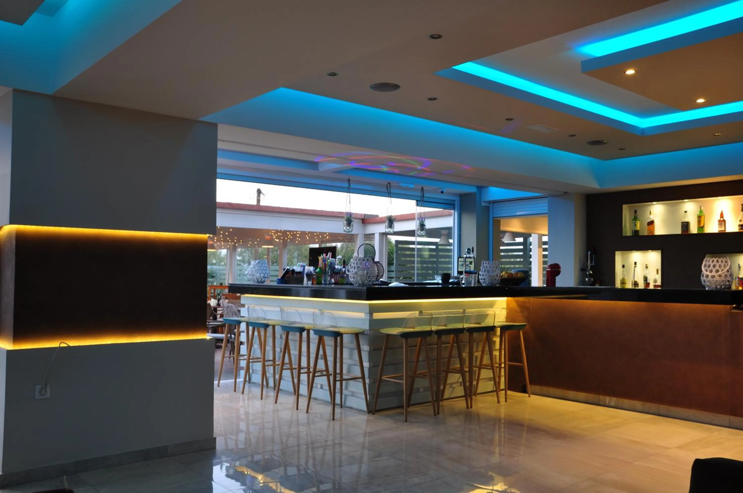Lounge or bar in Sea Melody Beach Hotel Apartments