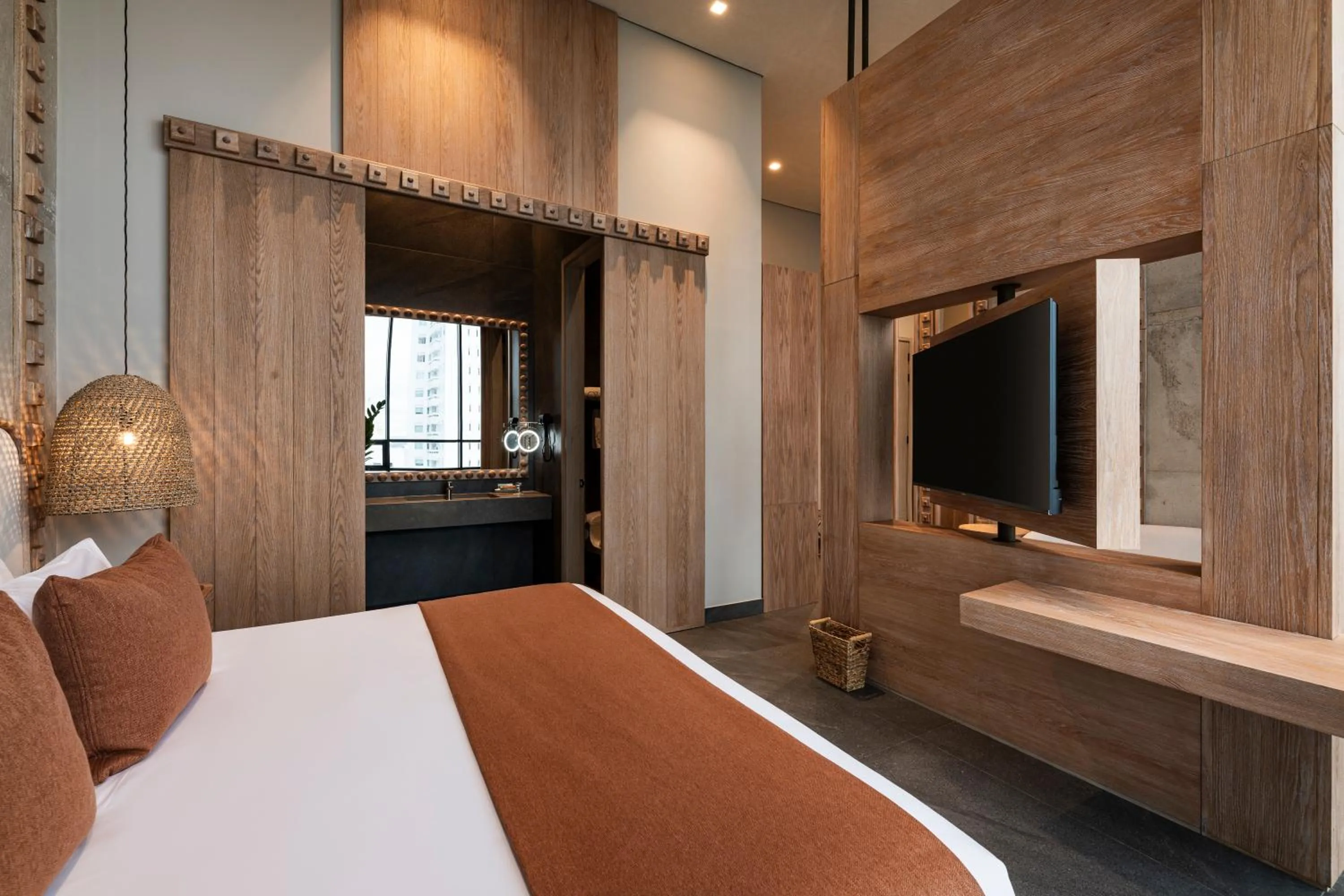 Photo of the whole room, Bed in OZ Hotel Collection