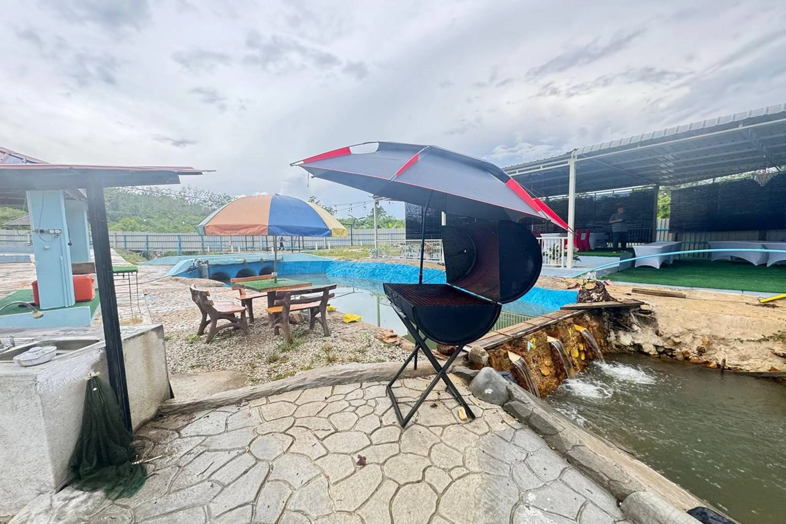 BBQ facilities in Darul Salam Dusun Resort & Waterpark