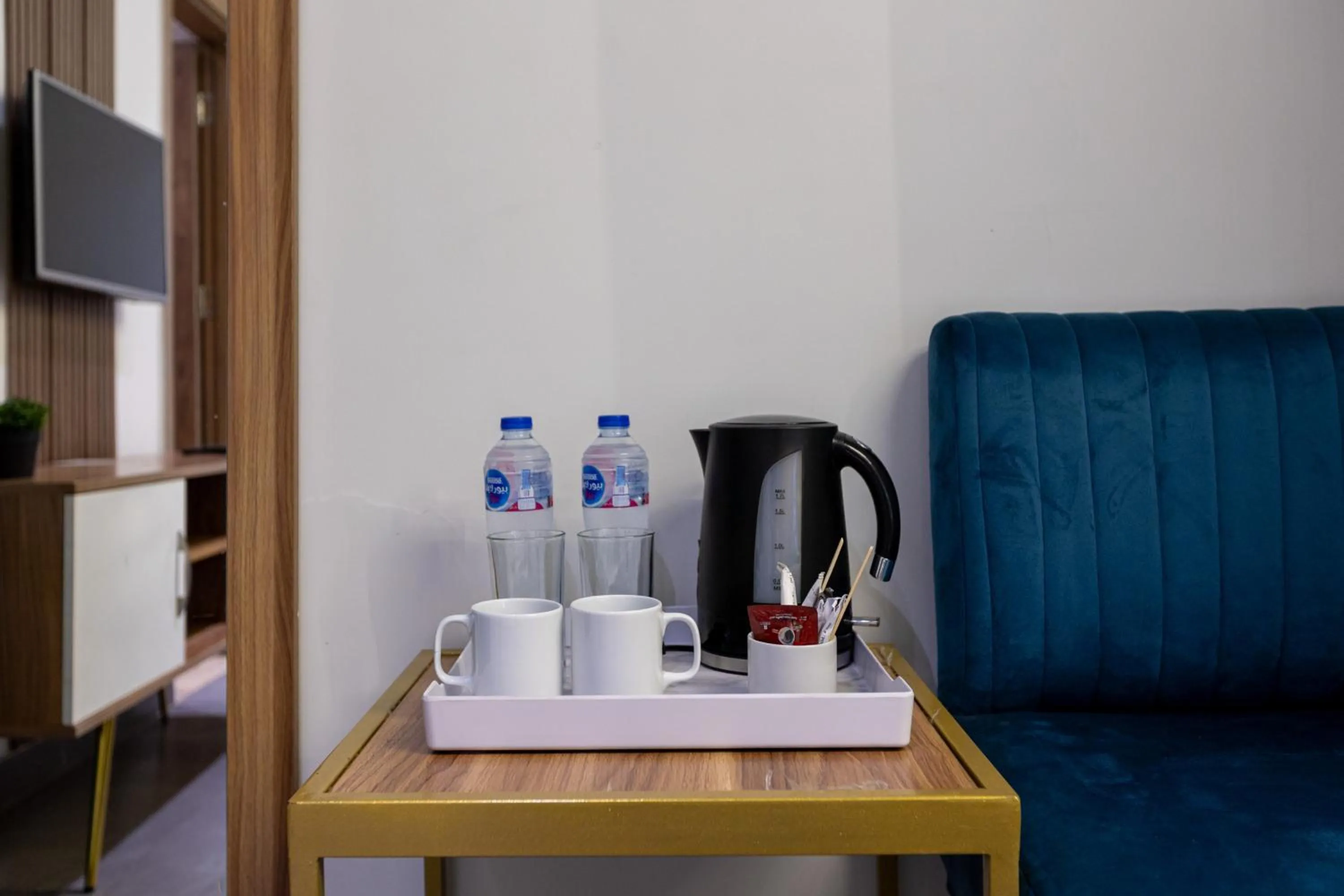 Coffee/tea facilities in Pyramids Yard Hotel