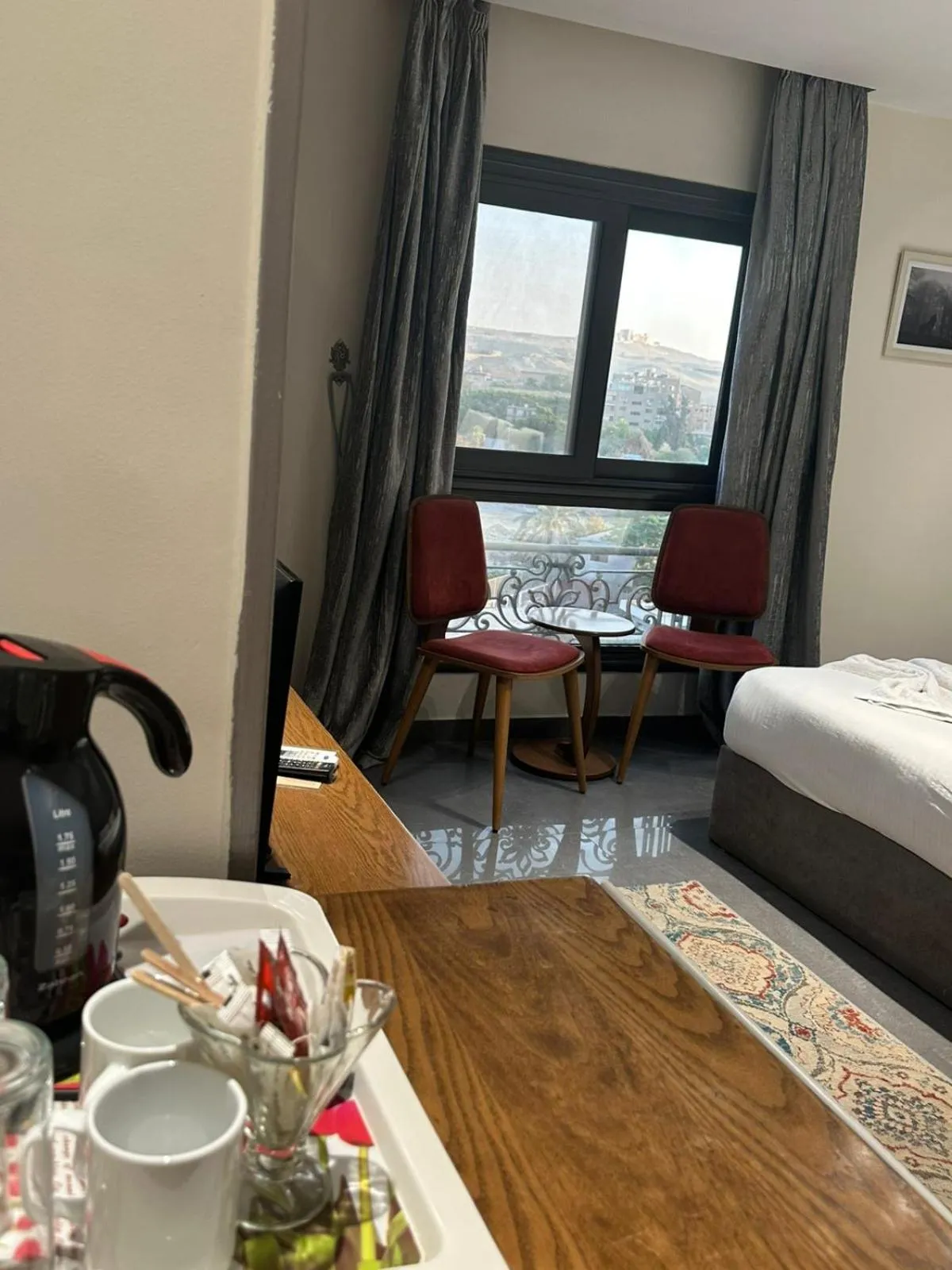 Coffee/tea facilities, Bed in Pyramids Yard Hotel