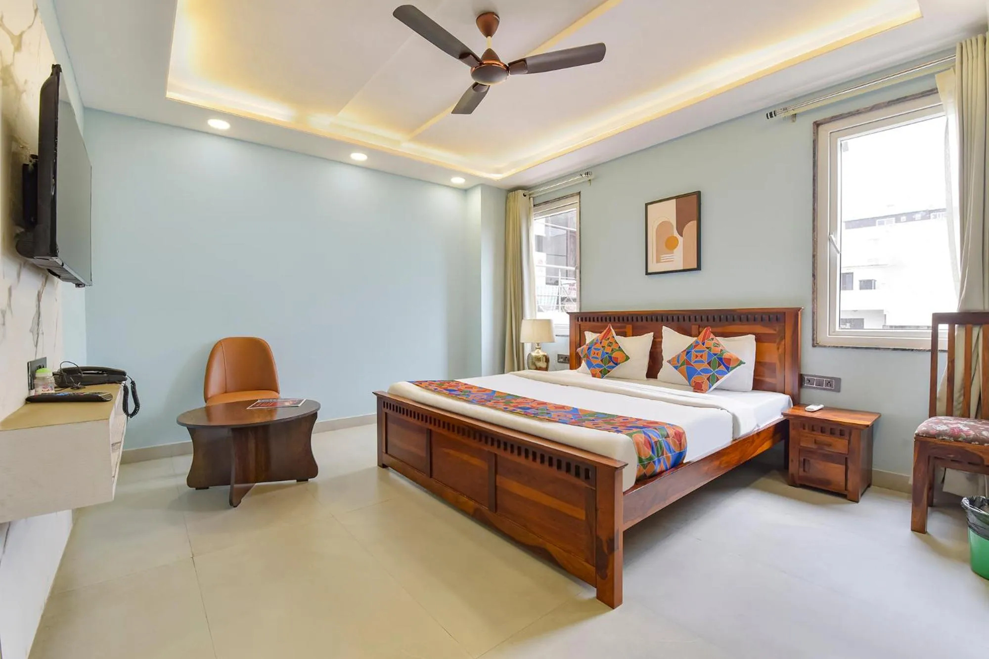 Bed in FabHotel Pink Palace Raja Park