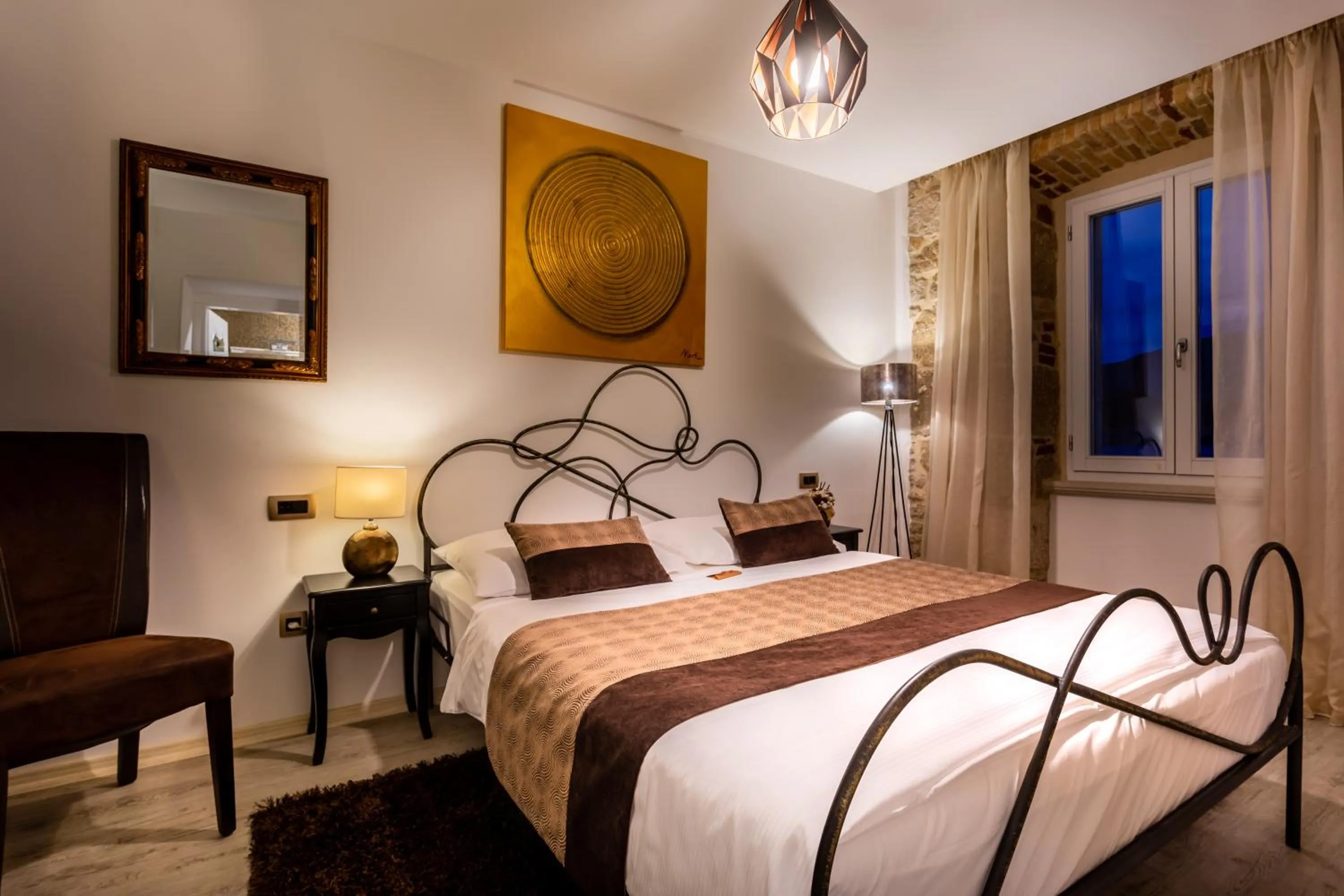 Bed in Hotel Heritage Forza