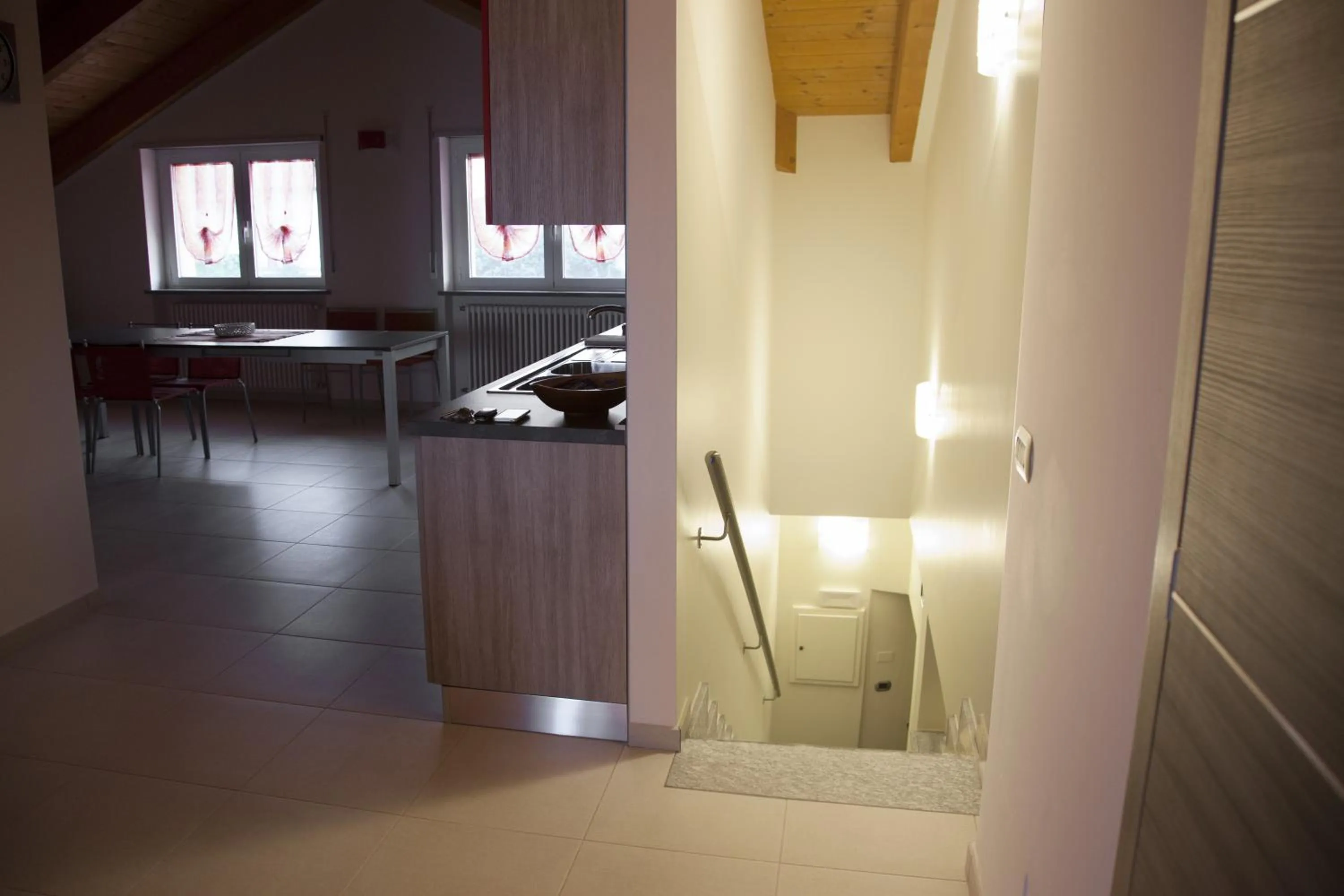 Dining area in B&B Alba in Langhe