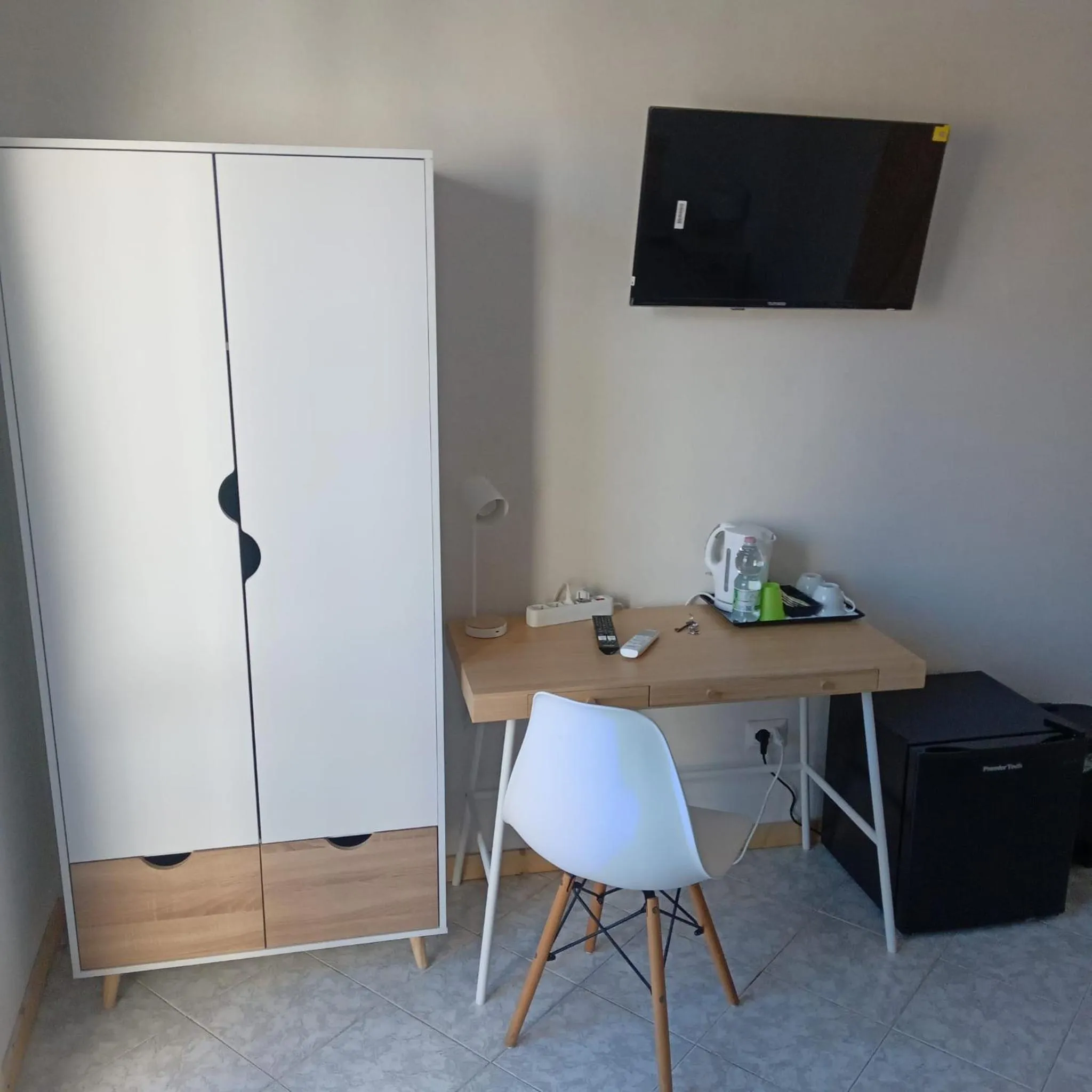 wardrobe in Salvone's house B&B