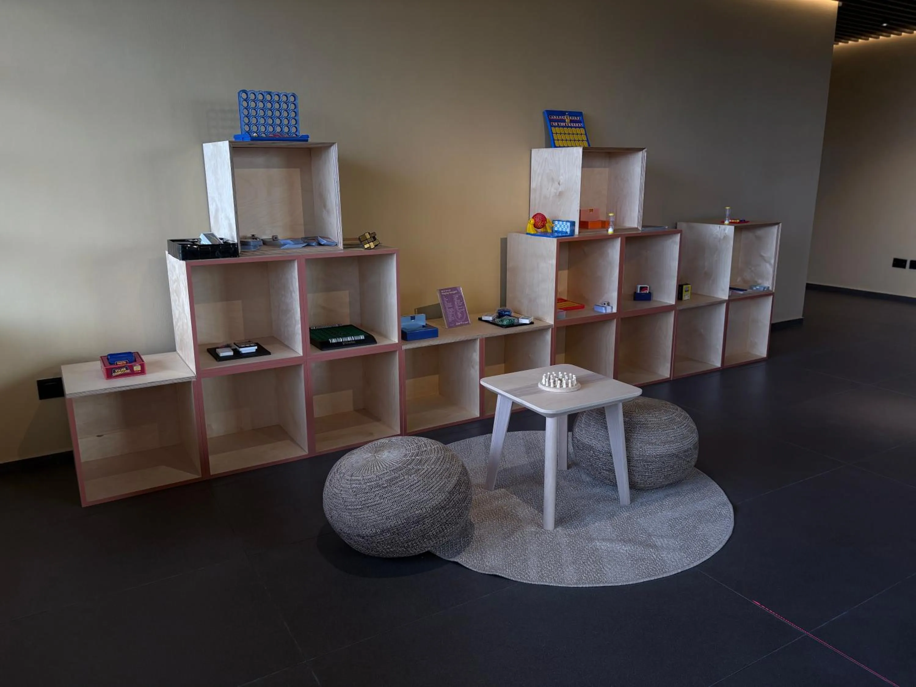 Lobby or reception in Sleepover