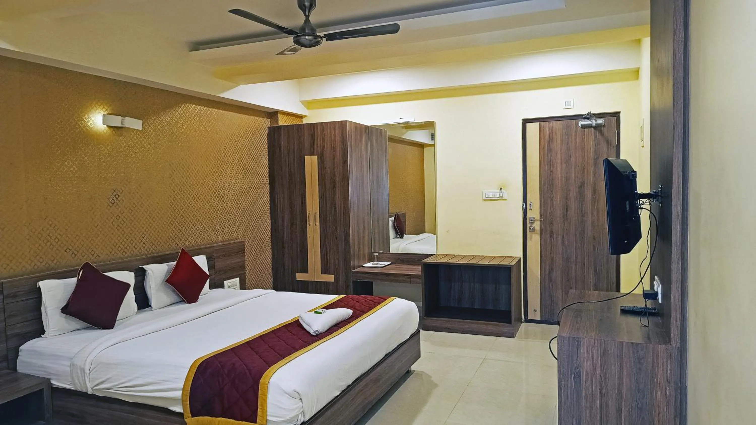 Bedroom in G Comforts Electronics City