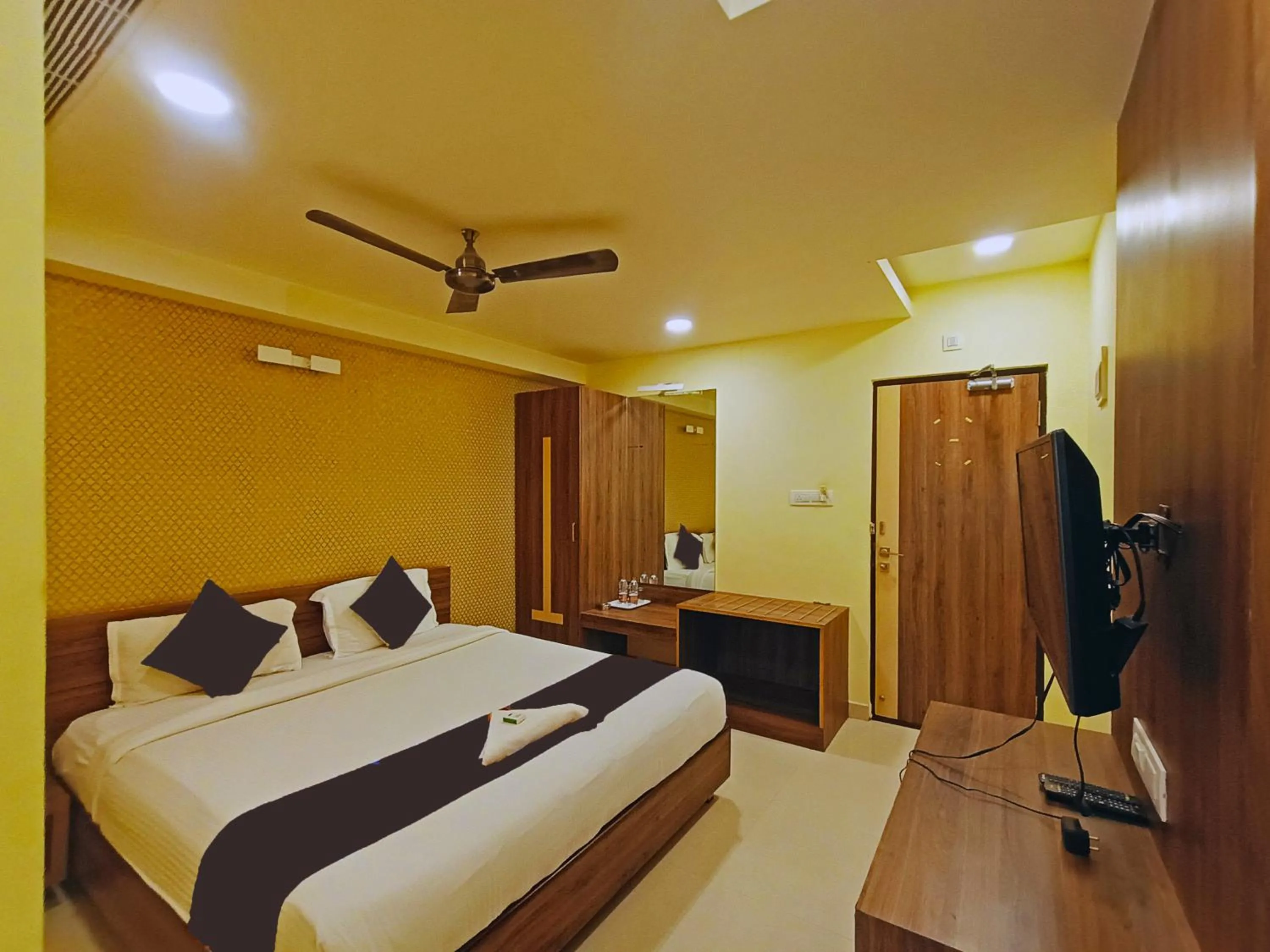 Bedroom in G Comforts Electronics City