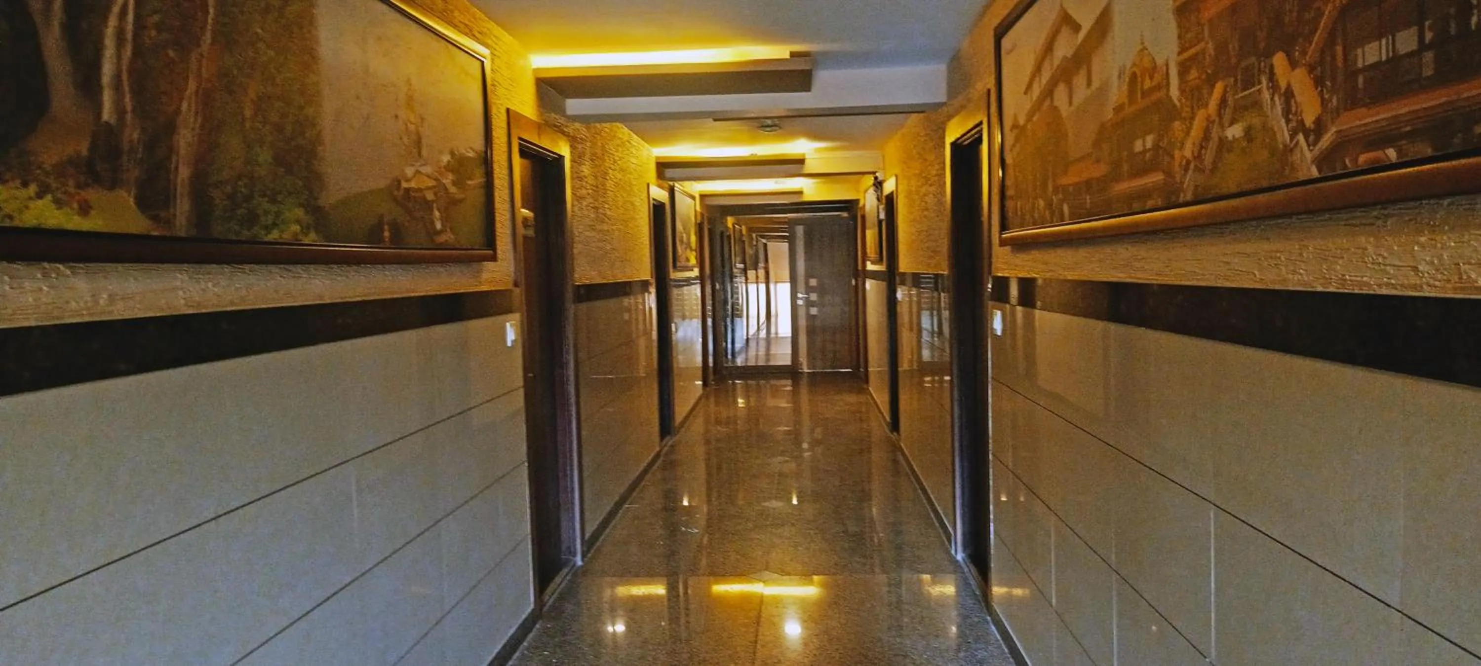 Area and facilities in G Comforts Electronics City