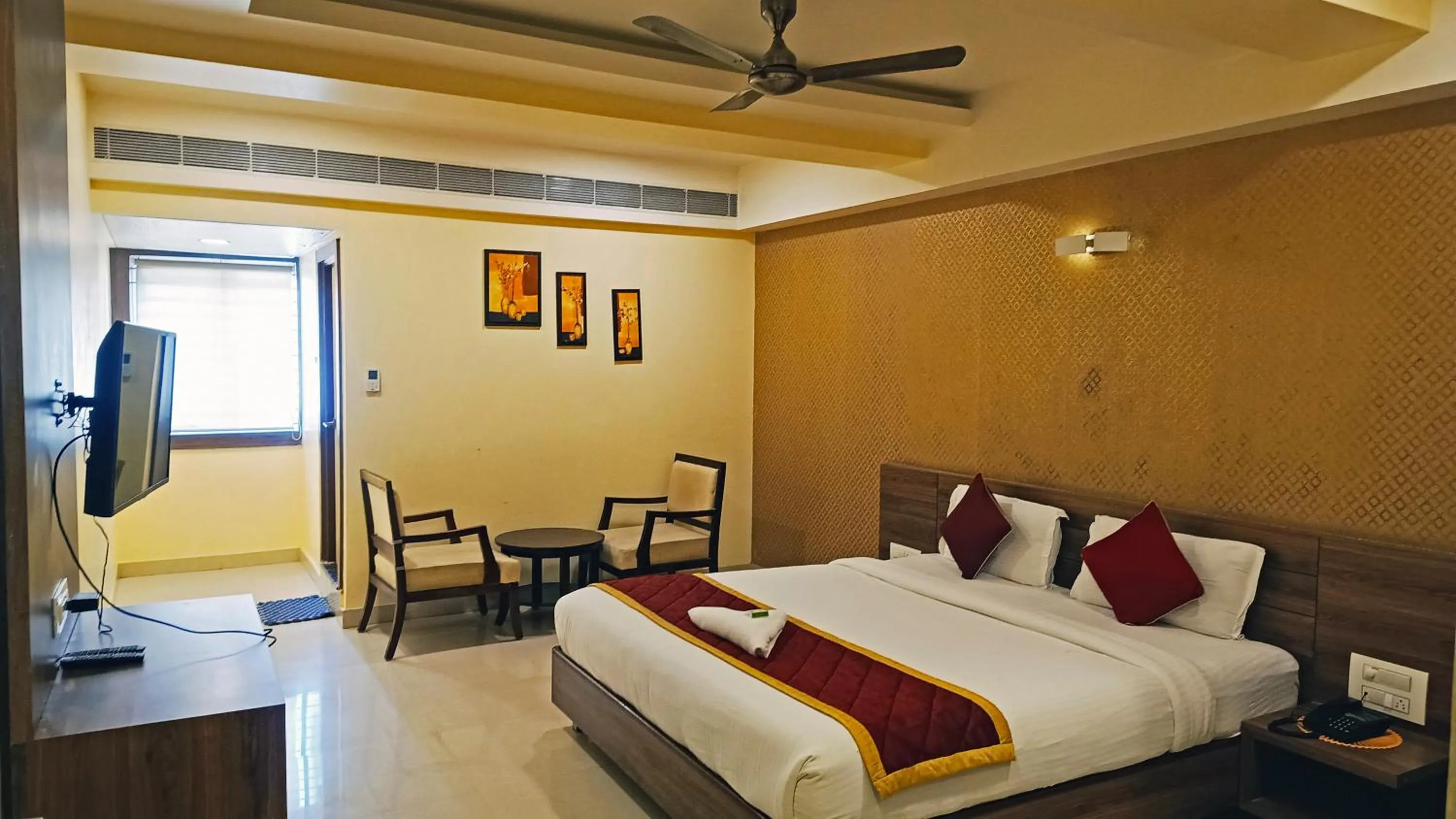 Bedroom in G Comforts Electronics City