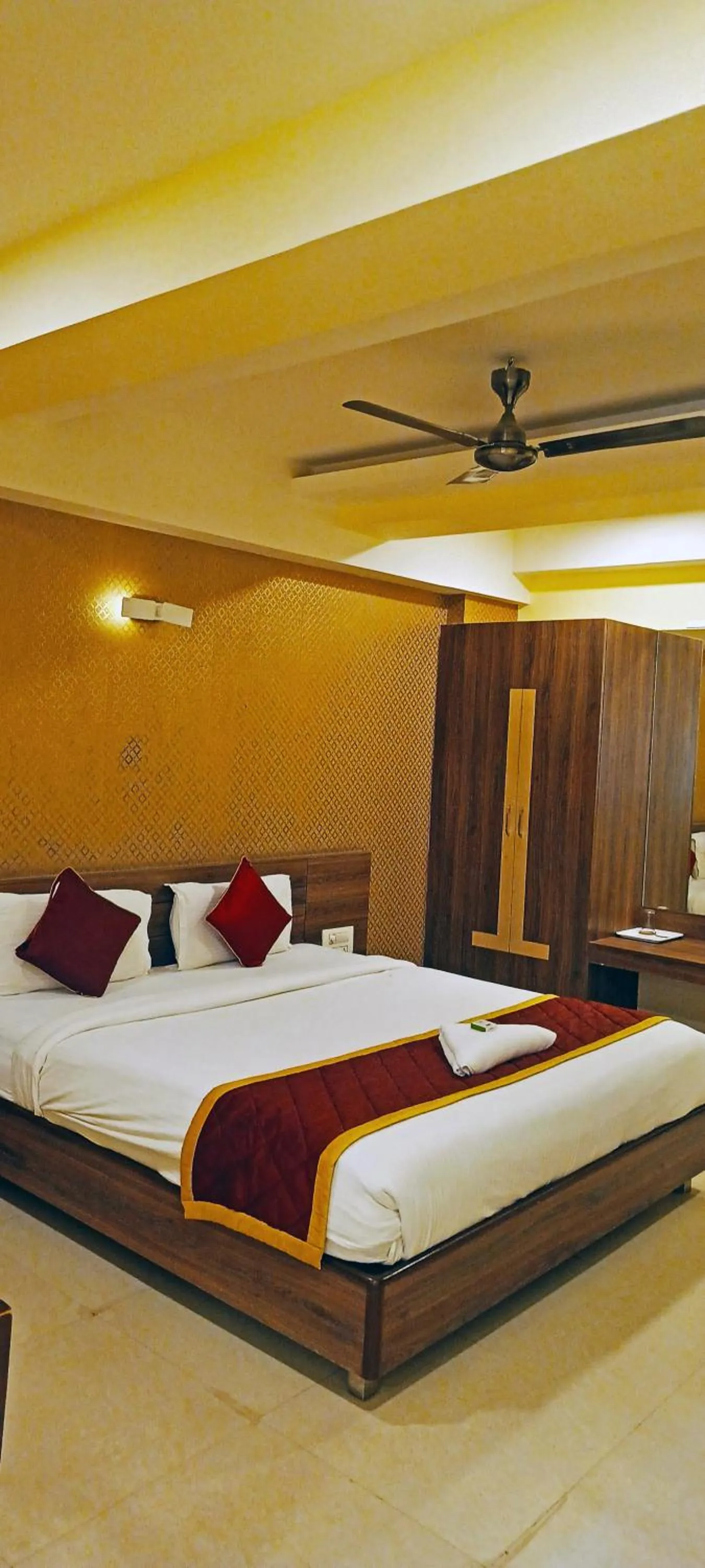 Bedroom in G Comforts Electronics City