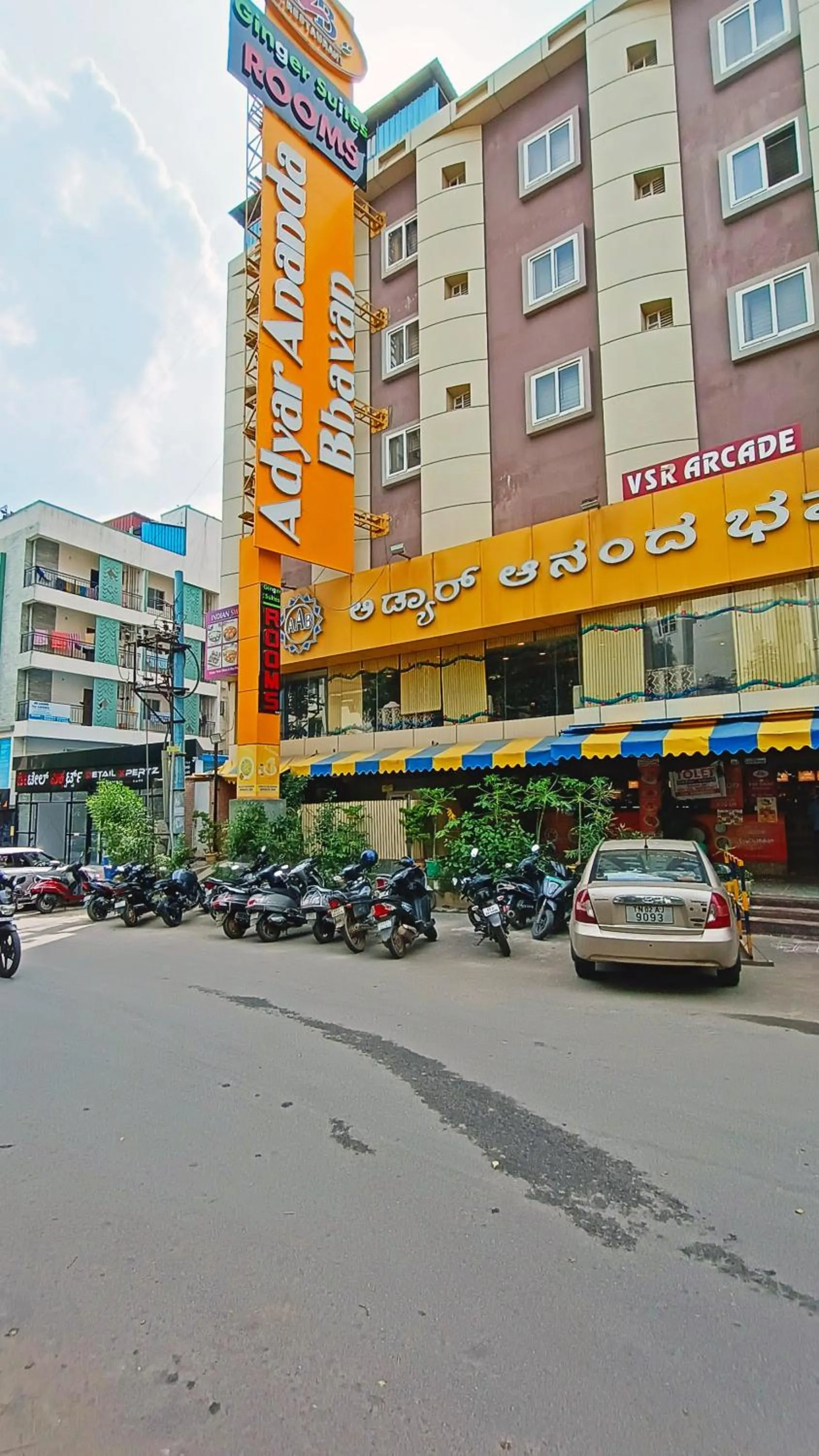 Property building in G Comforts Electronics City