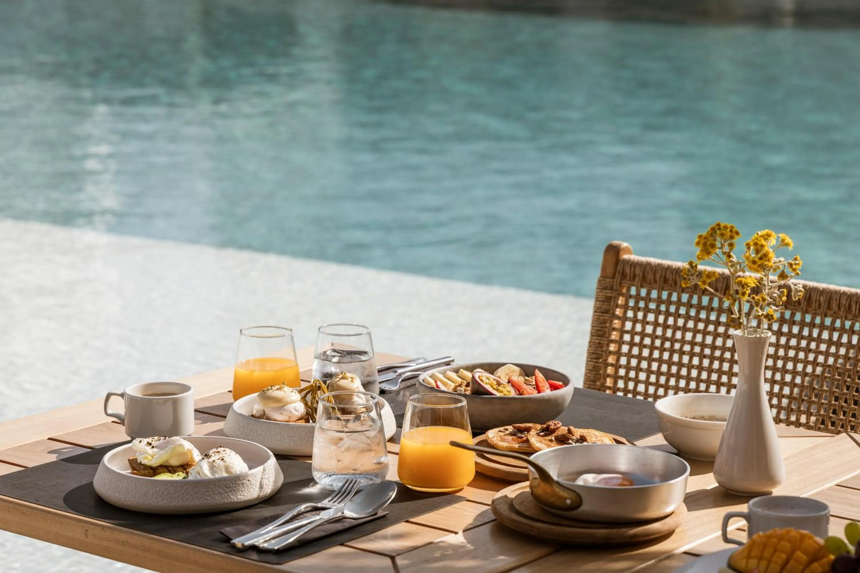 Restaurant/places to eat in AMĀRIA Beach Resort by NOMÉE Hospitality Group