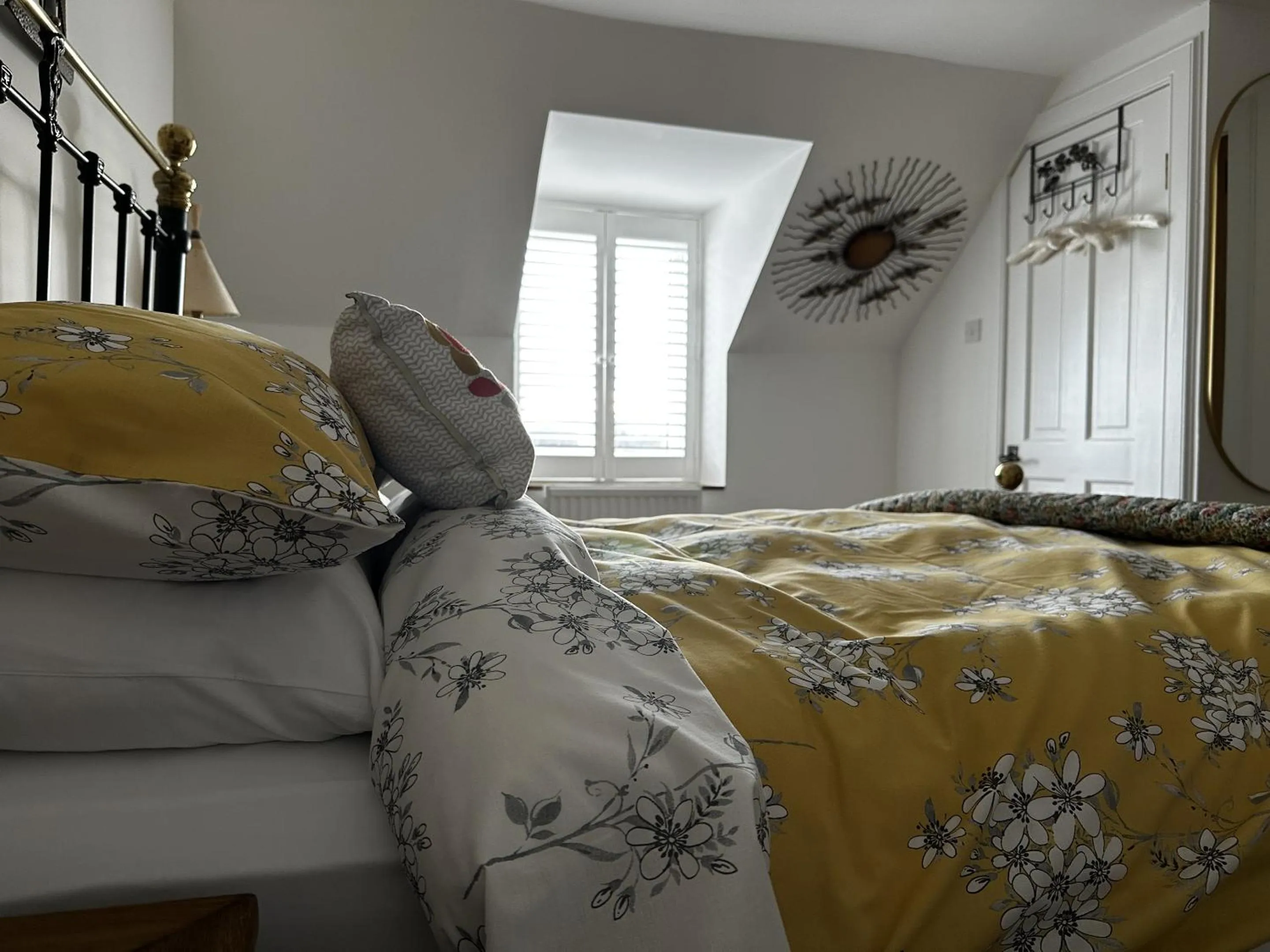 Bedroom, Bed in Sealladh Sona