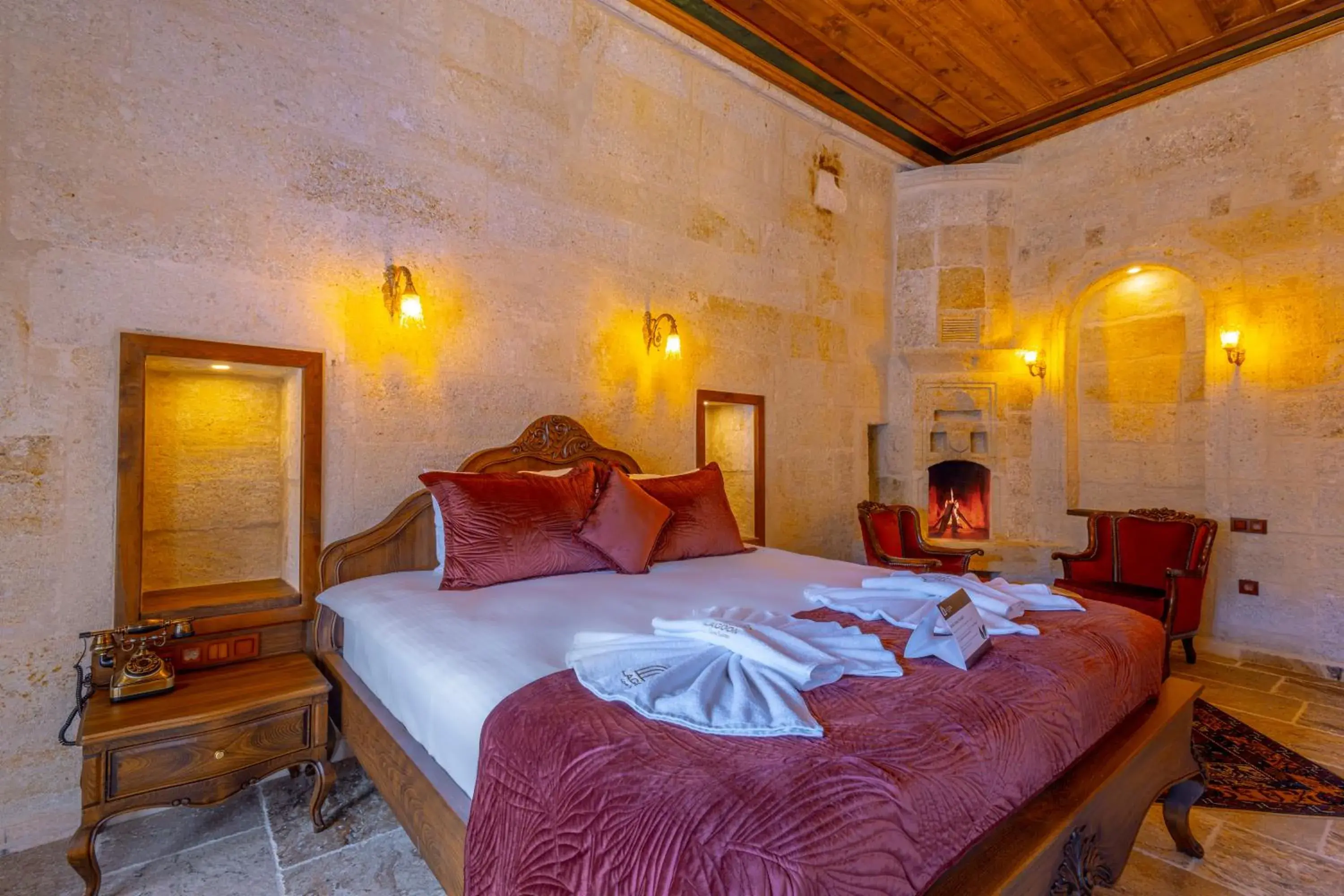 Superior Double Room - single occupancy in Lagoon Cave Suites Superior Double Room - single occupancy in Lagoon Cave Suites