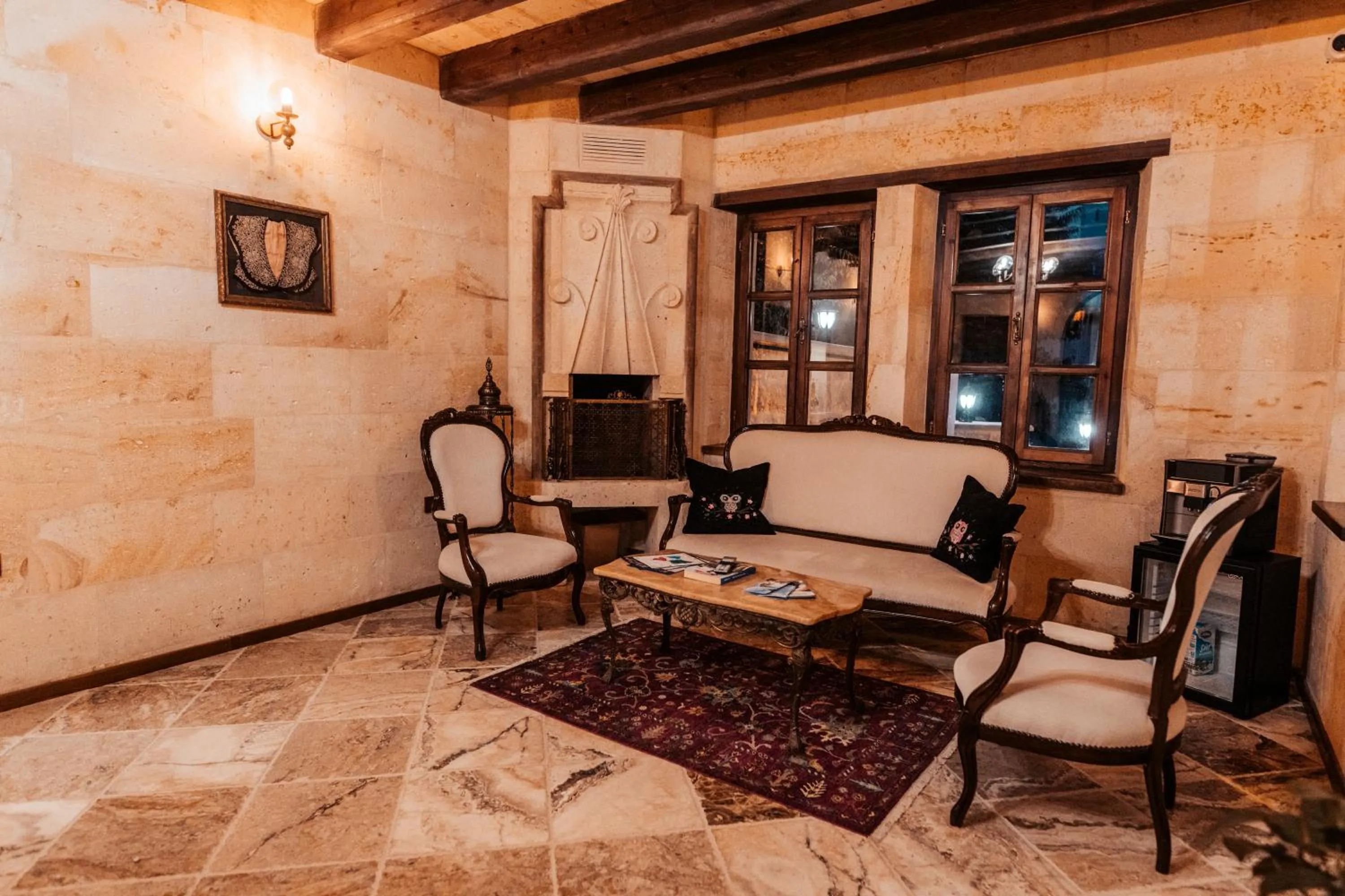 Lobby or reception in Lagoon Cave Suites