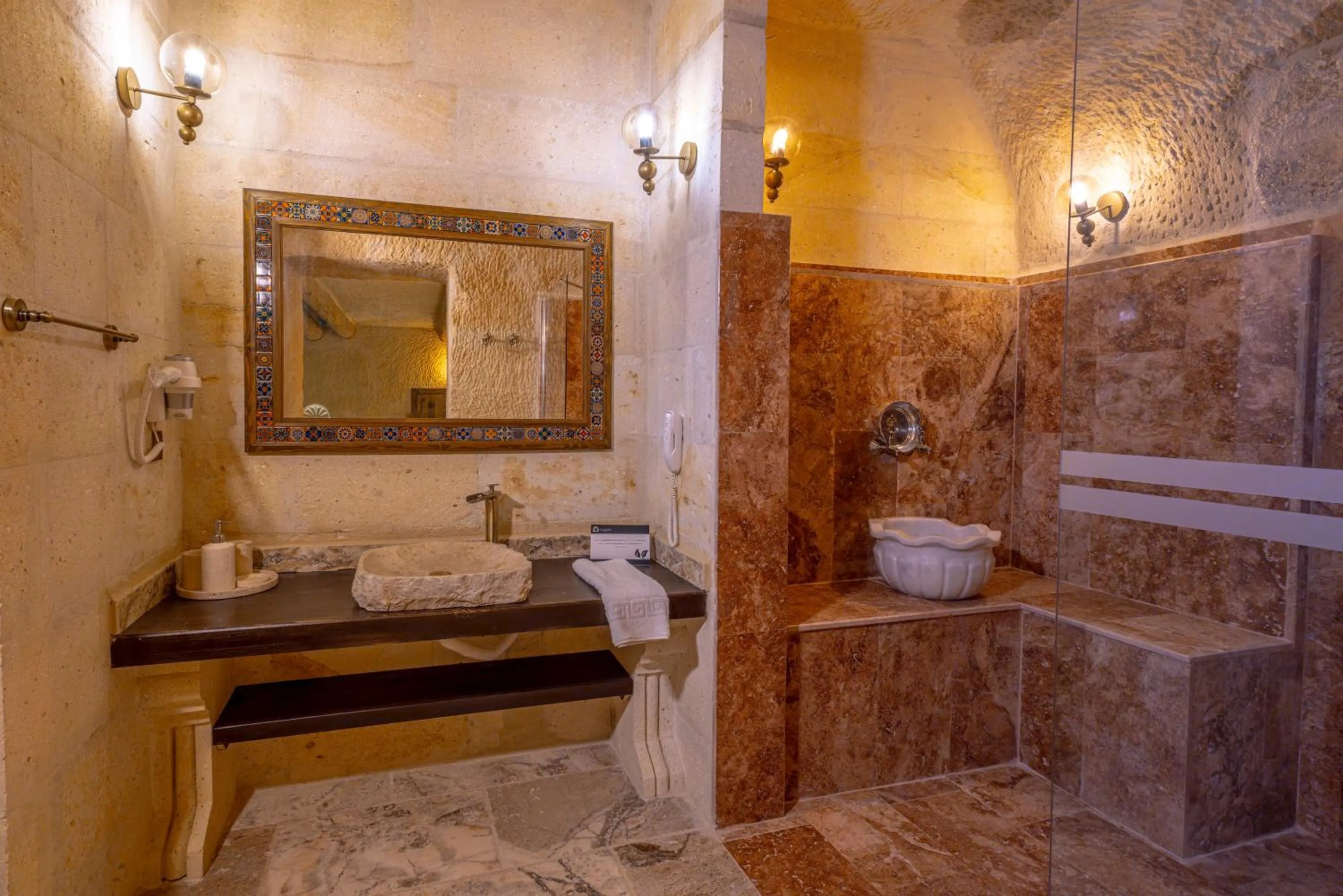 Bathroom in Lagoon Cave Suites