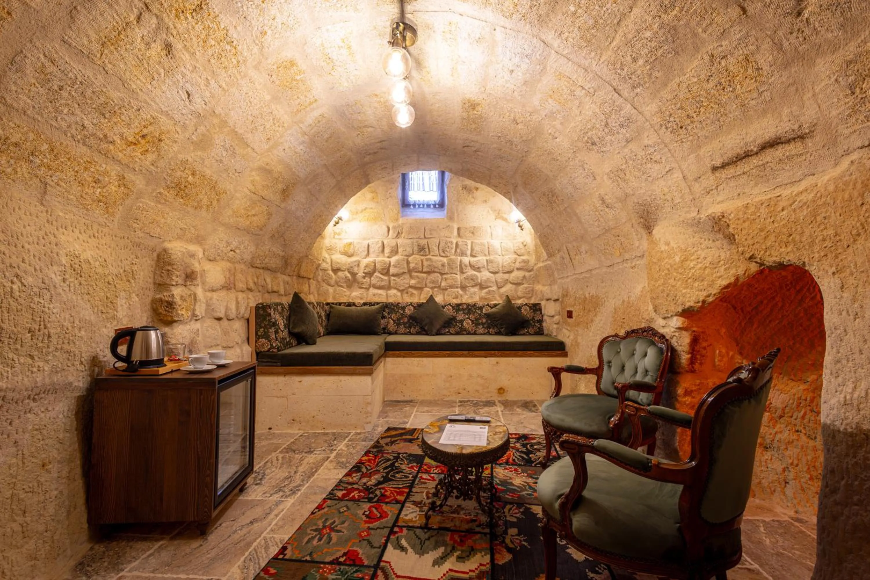 Living room in Lagoon Cave Suites