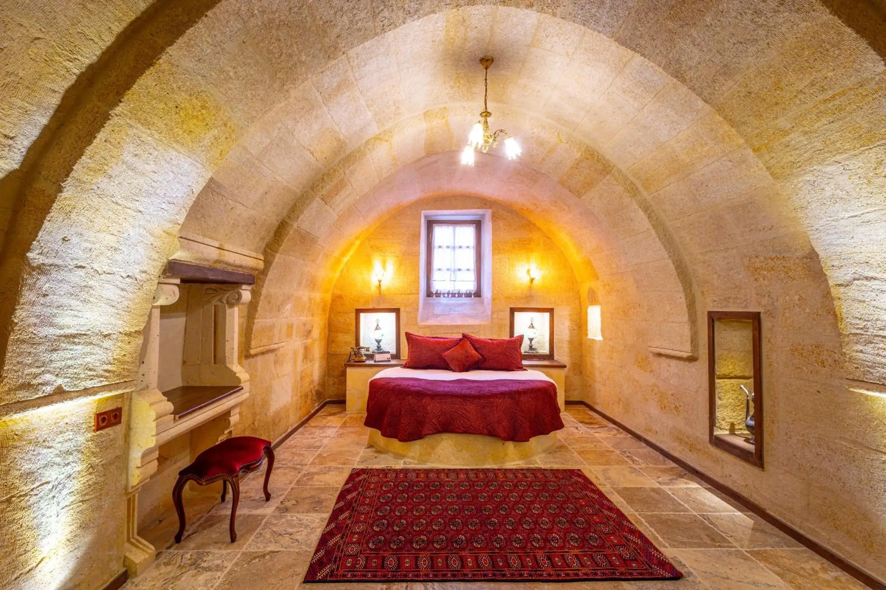 Deluxe Suite in Lagoon Cave Suites Deluxe Suite in Lagoon Cave Suites