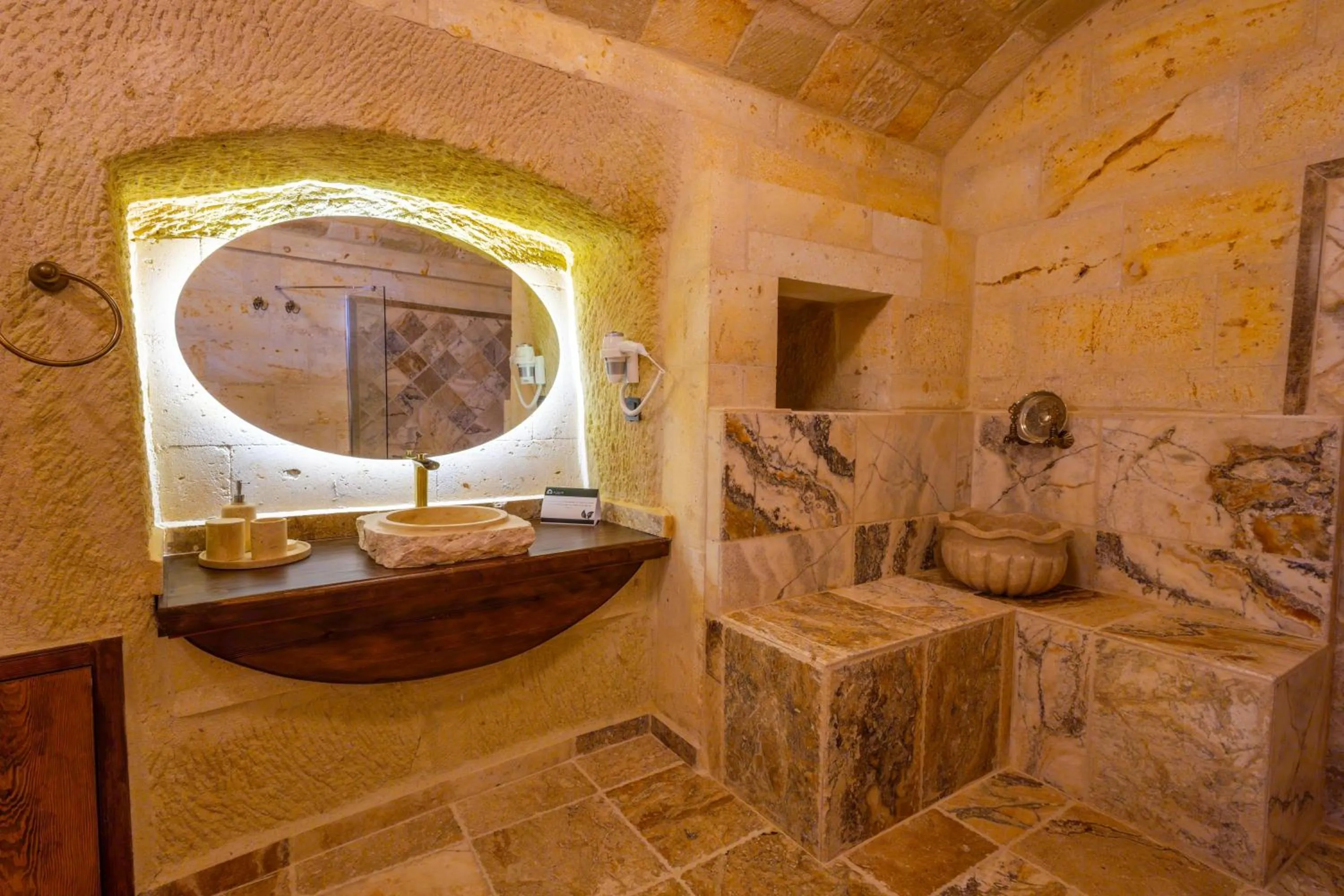 Bathroom in Lagoon Cave Suites