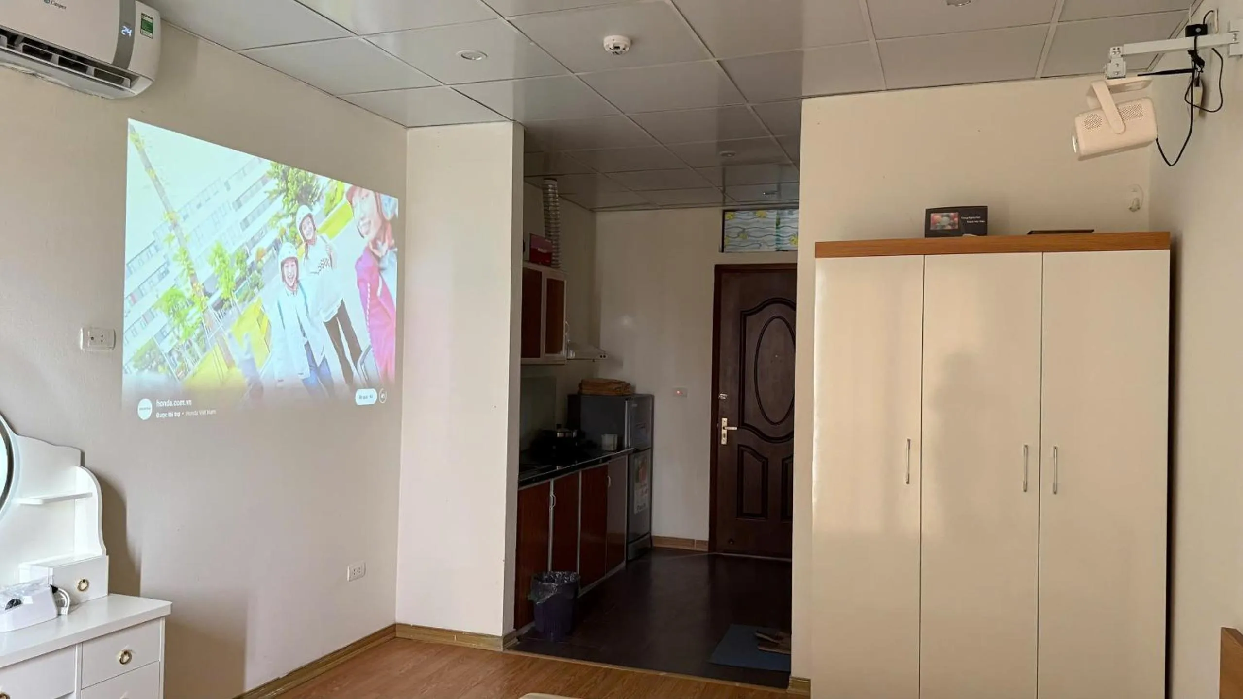 Era Apartment Ho Rua