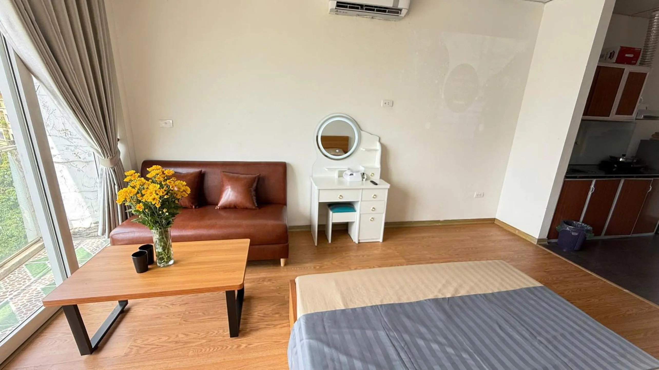 Era Apartment Ho Rua