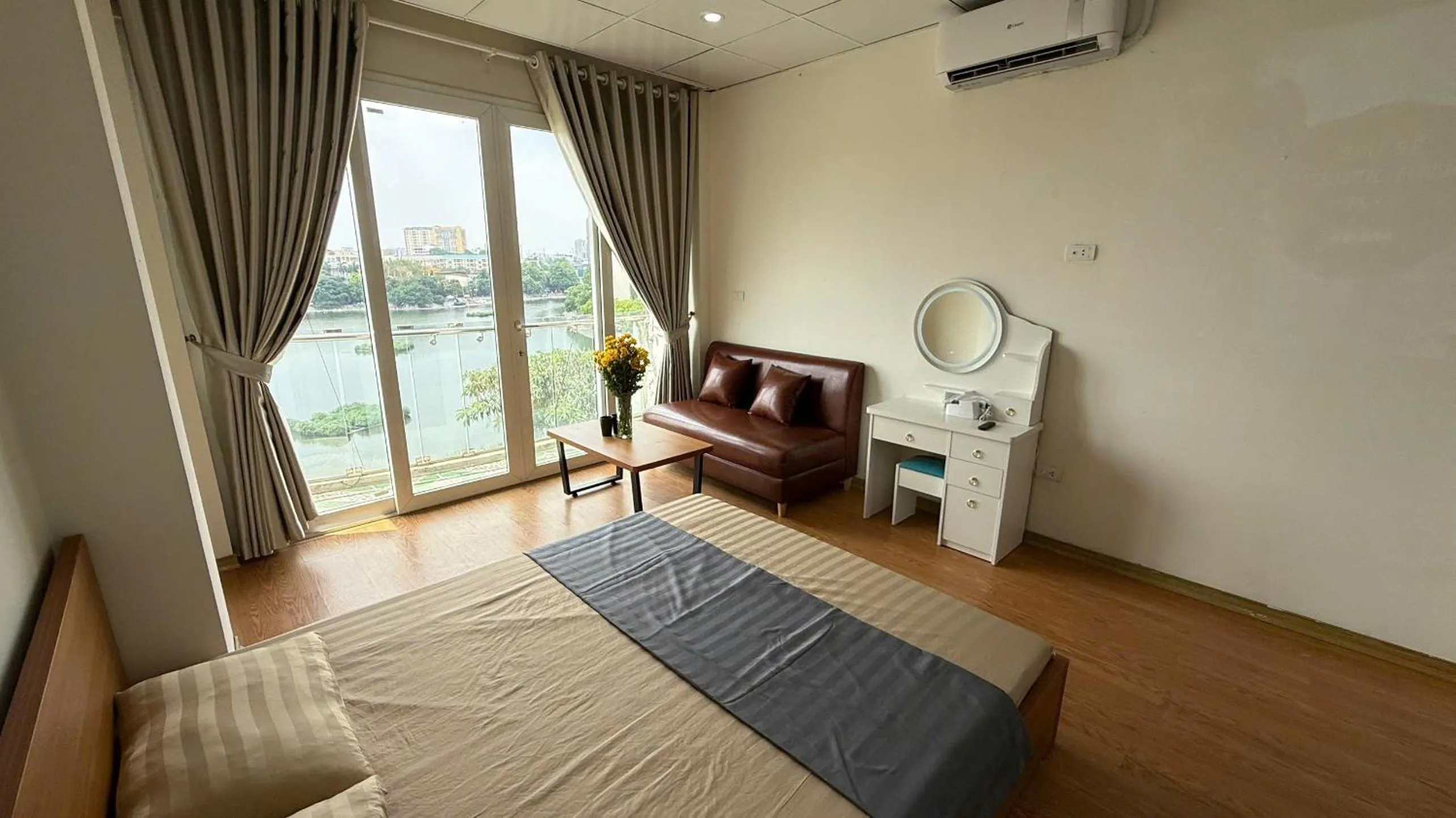 Bed in Era Apartment Ho Rua