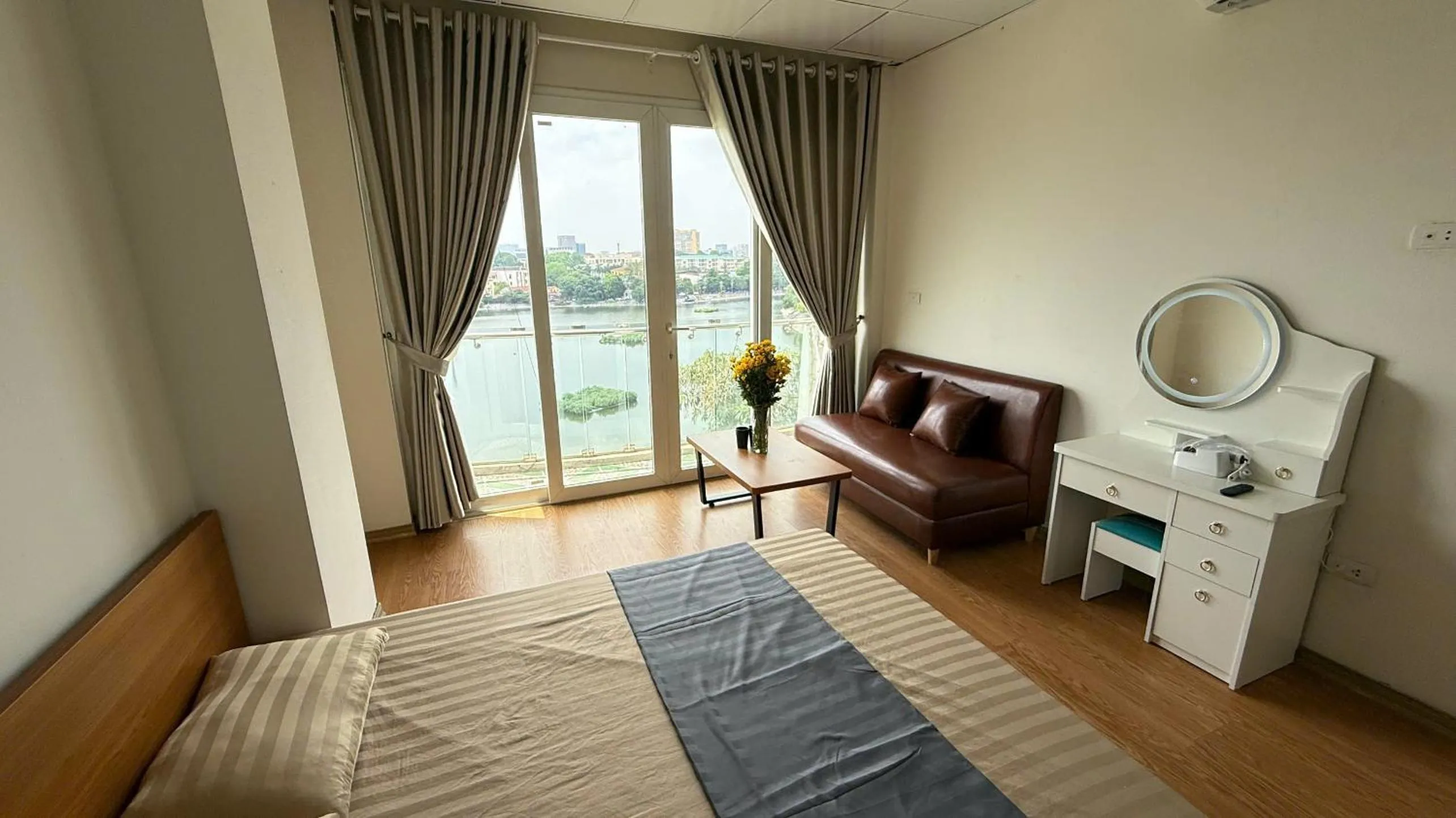 Bed in Era Apartment Ho Rua