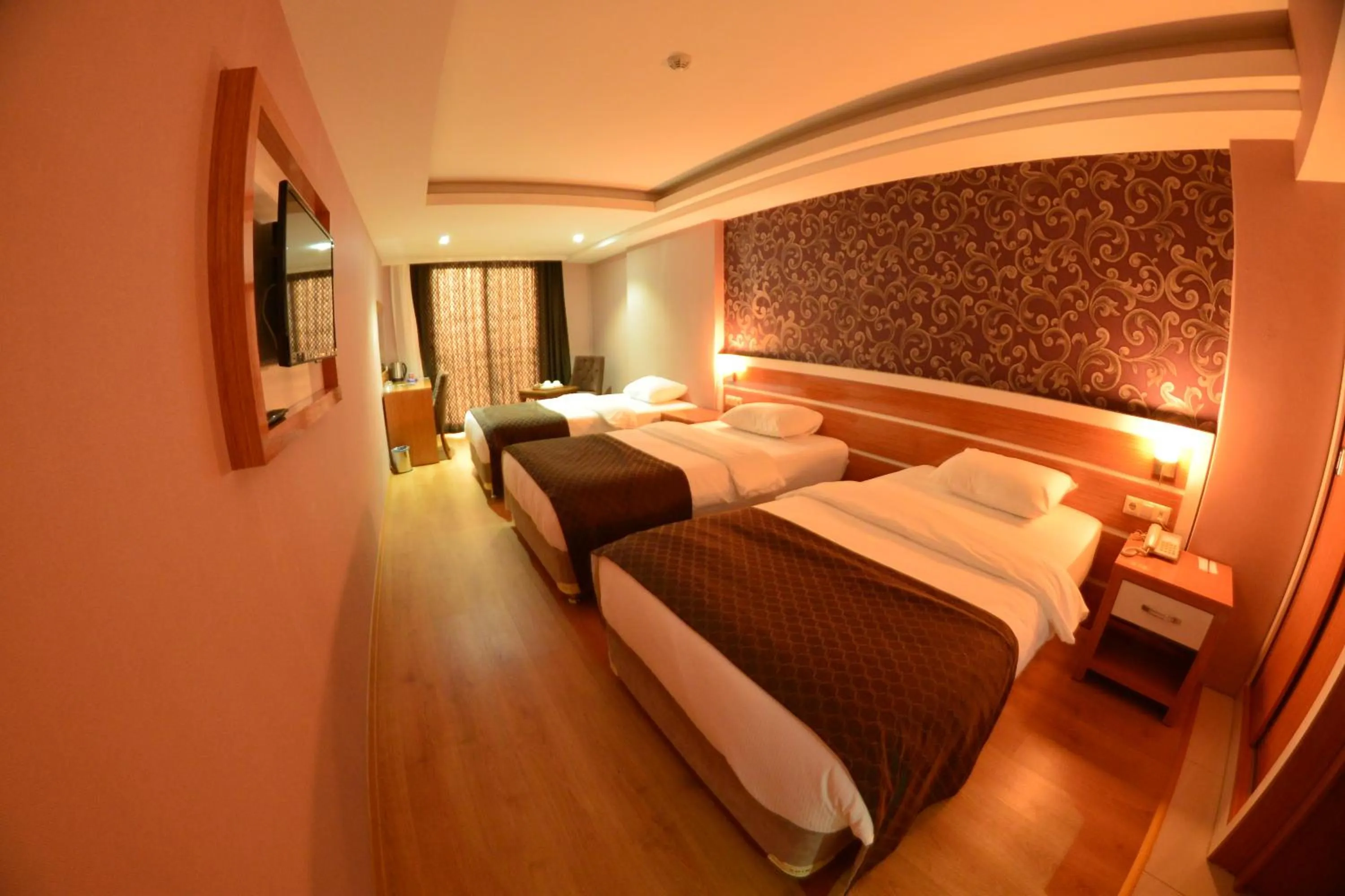 Photo of the whole room, Bed in Bayazıt Hotel