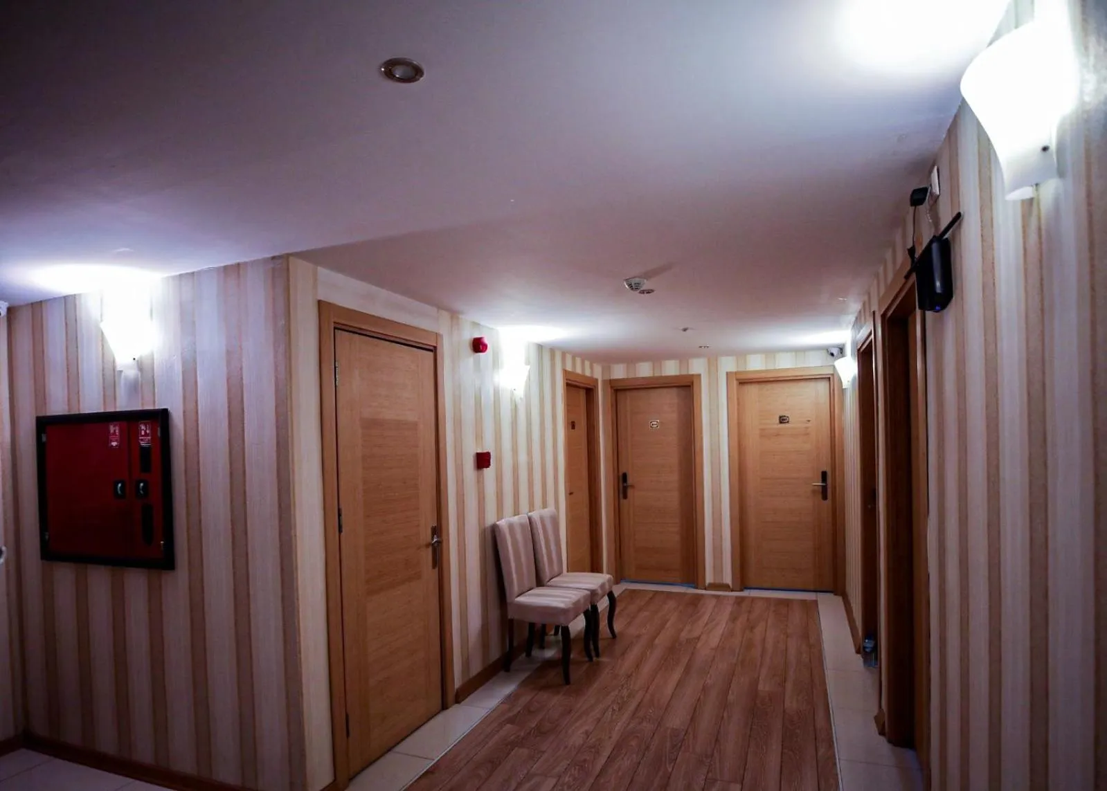 Seating area in Bayazıt Hotel