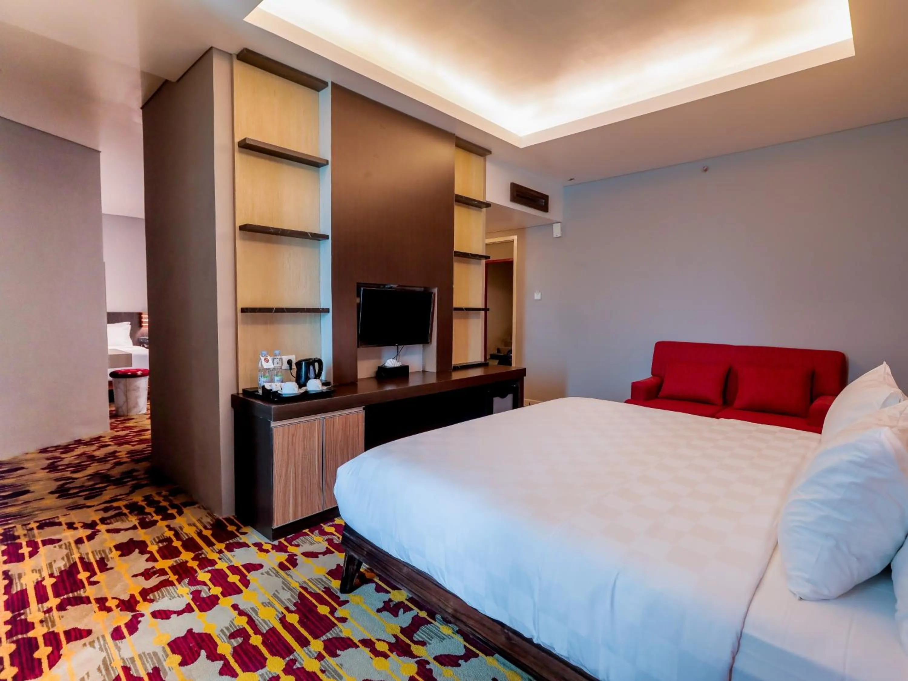 Bed in Grand Sya Hotel